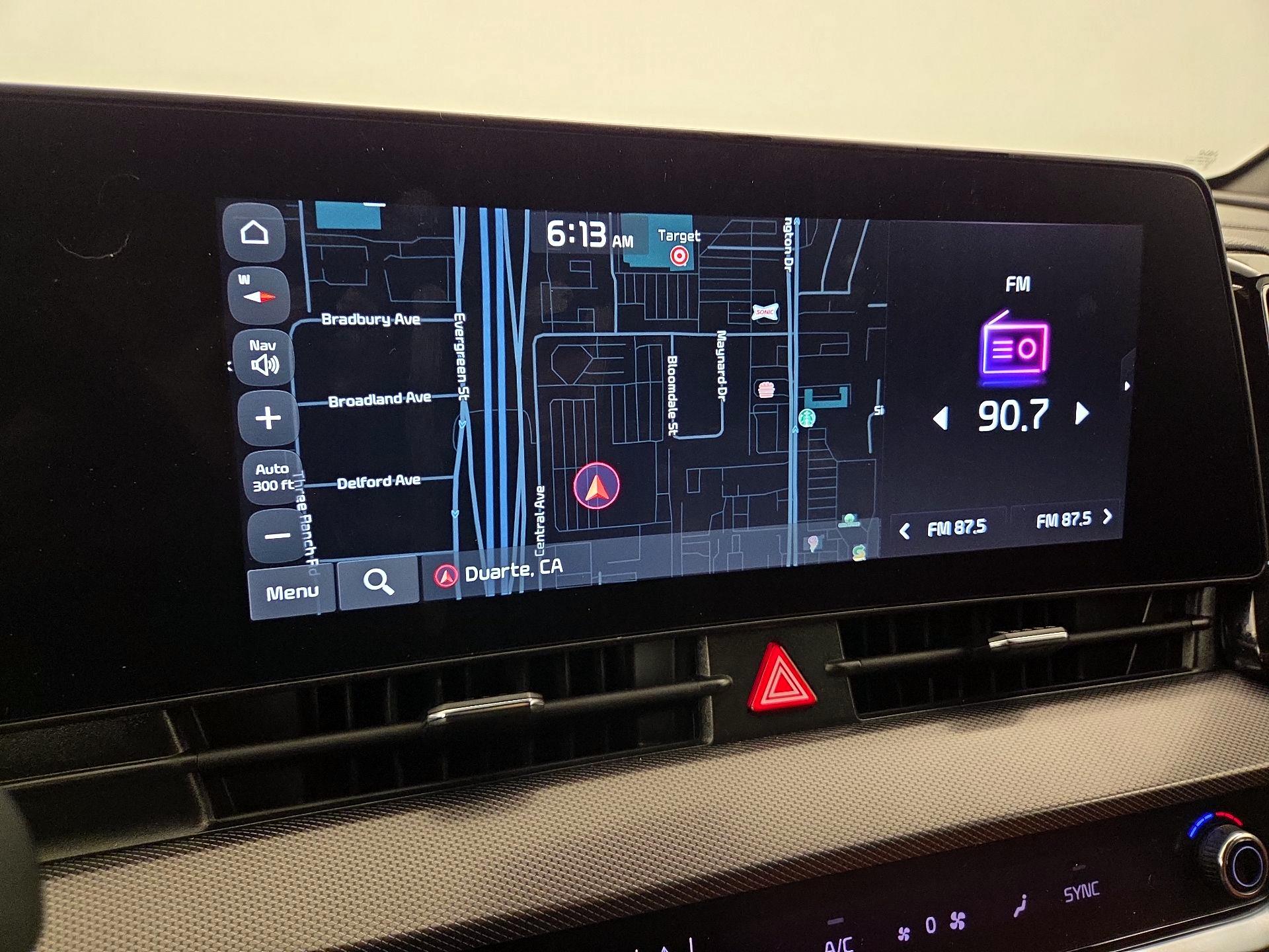 Thumbnail: 2023 Kia Sportage - 14