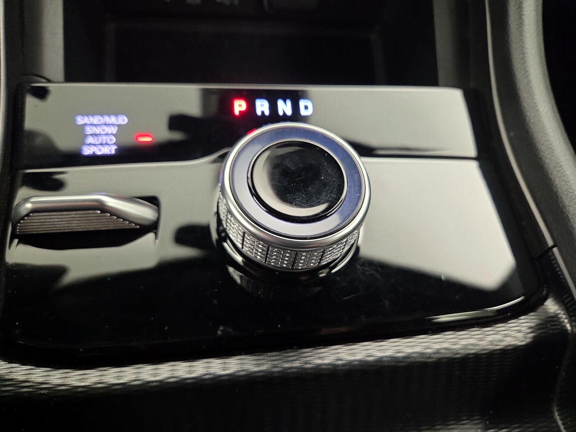 Thumbnail: 2024 Jeep Grand Cherokee - 18