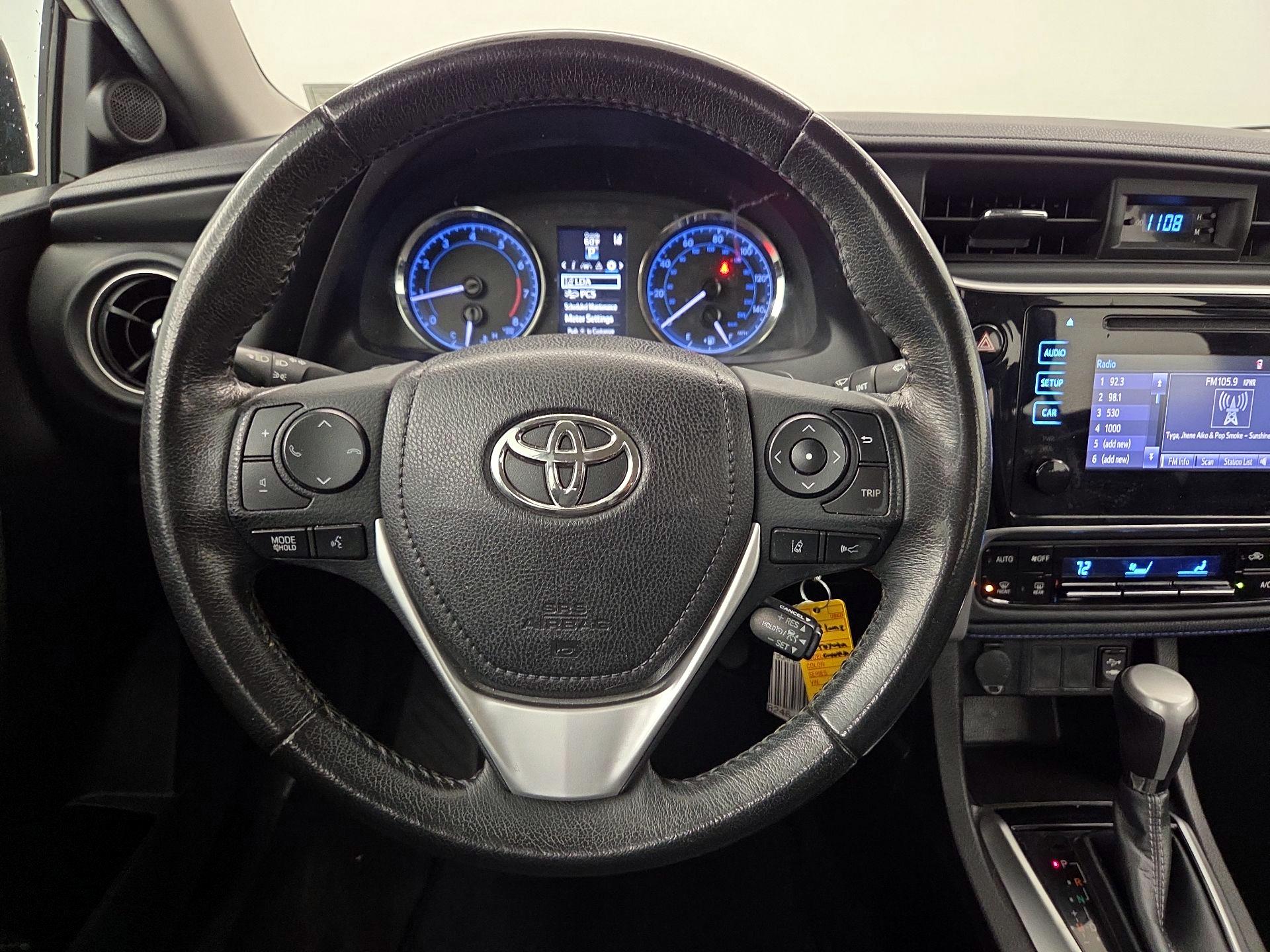 Thumbnail: 2019 Toyota Corolla - 10