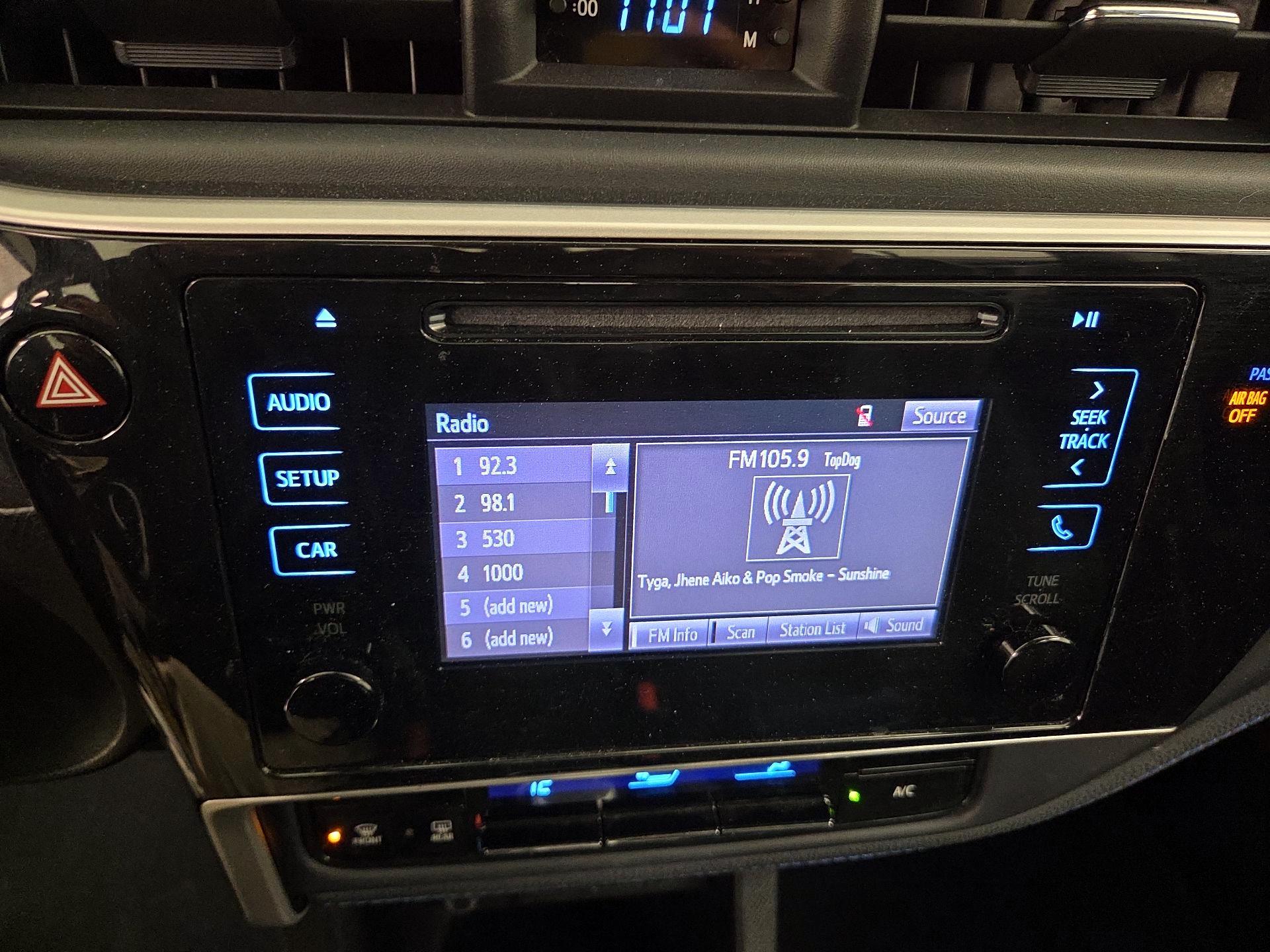 Thumbnail: 2019 Toyota Corolla - 15