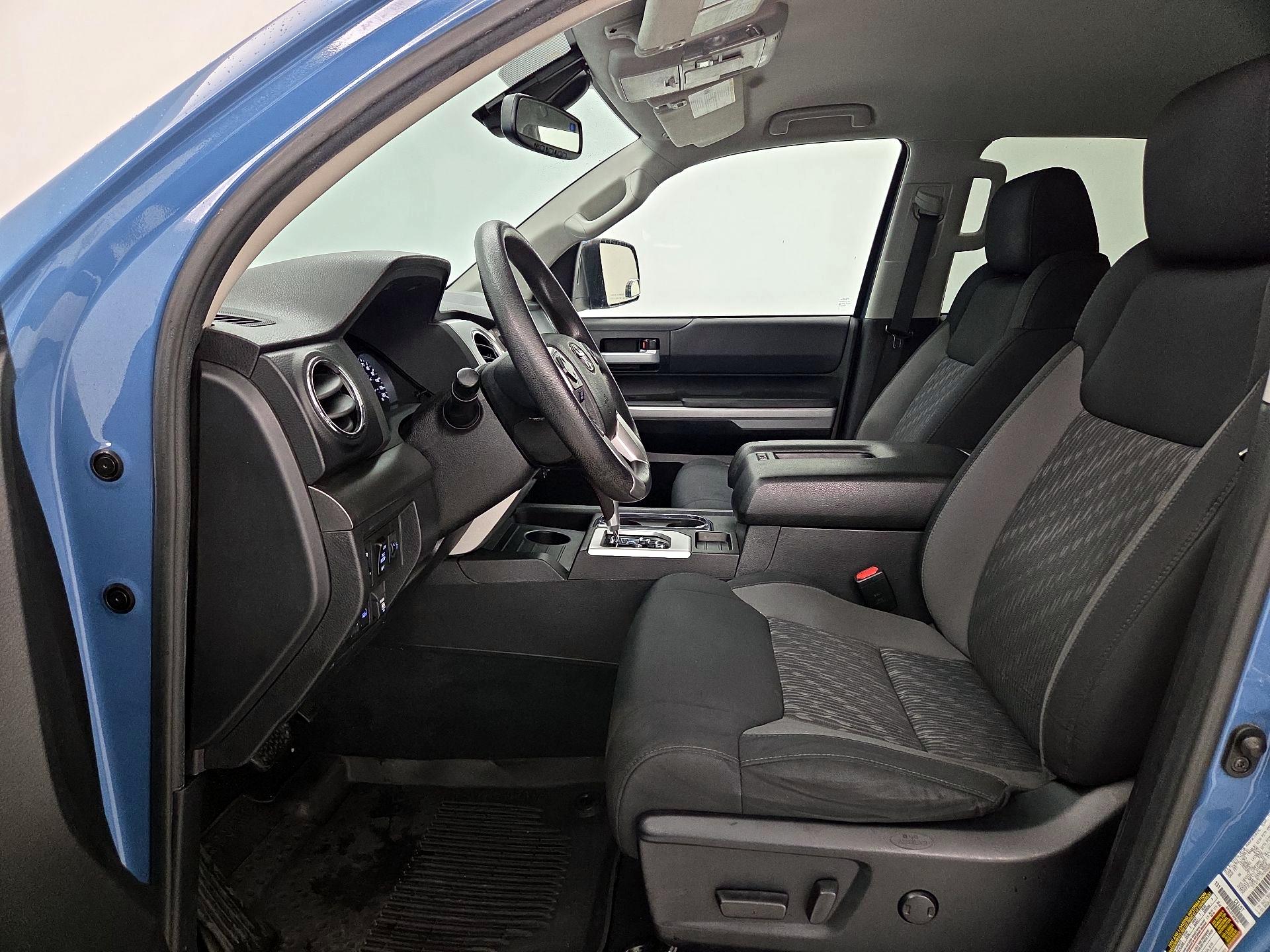 Thumbnail: 2021 Toyota Tundra - 11