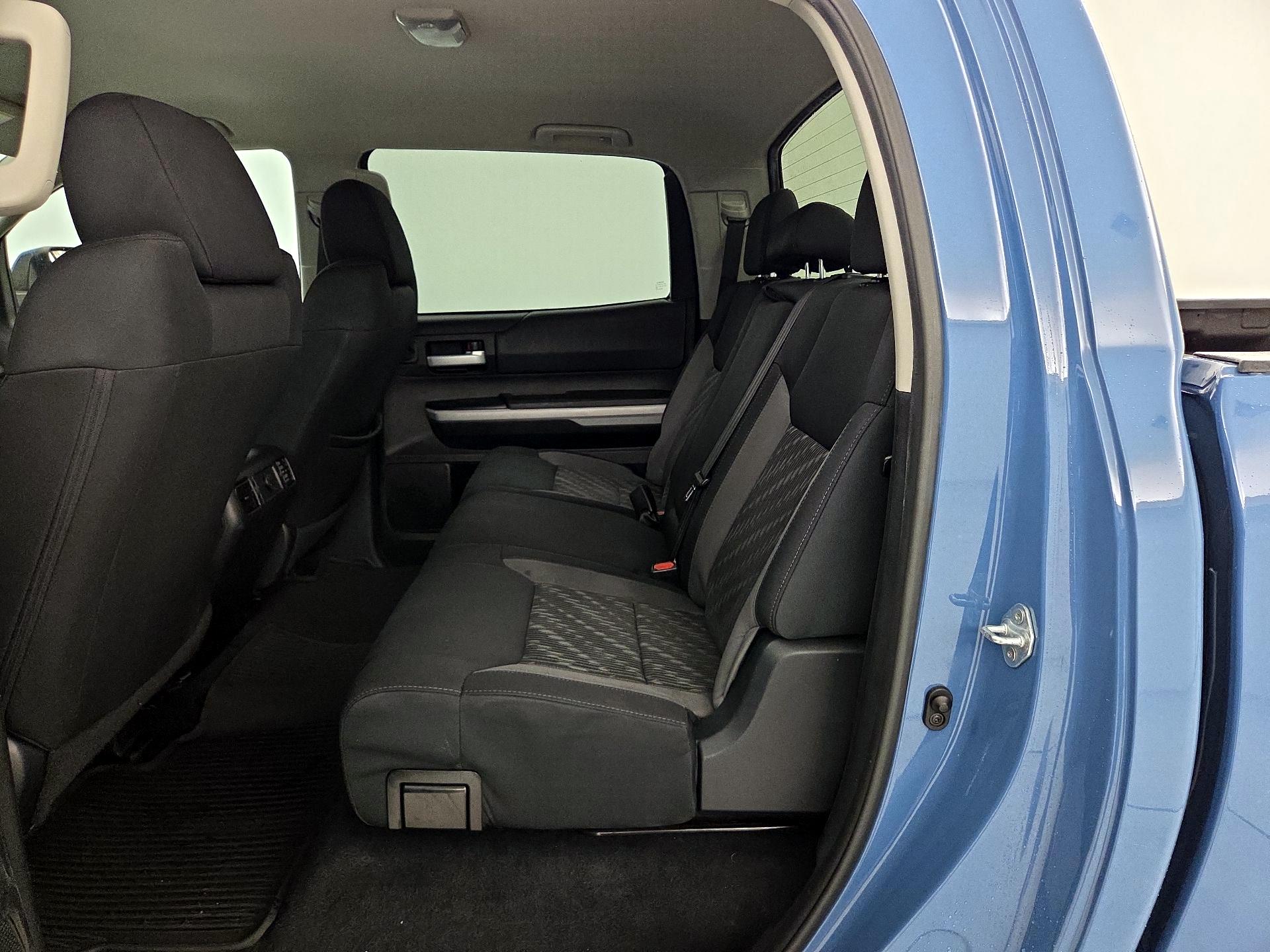 Thumbnail: 2021 Toyota Tundra - 19