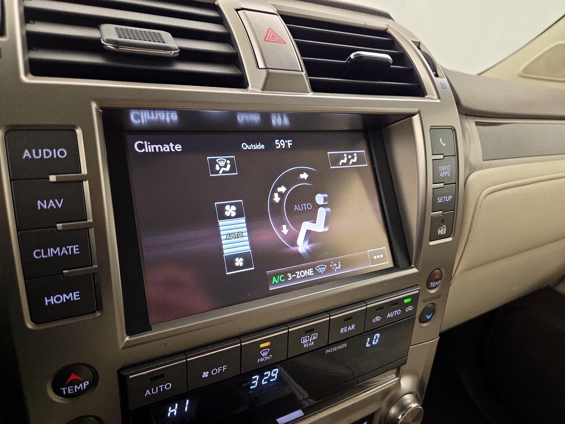 Thumbnail: 2019 Lexus GX - 17