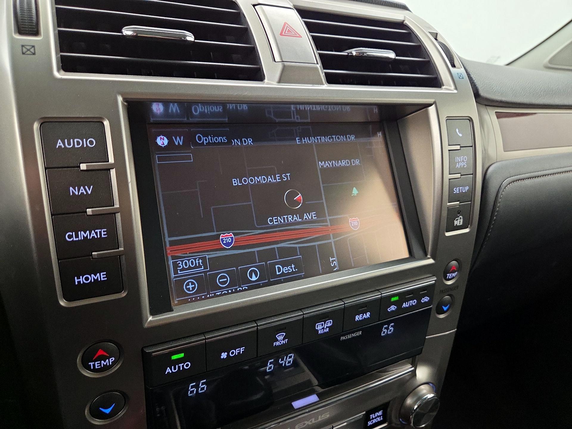 Thumbnail: 2020 Lexus GX - 14