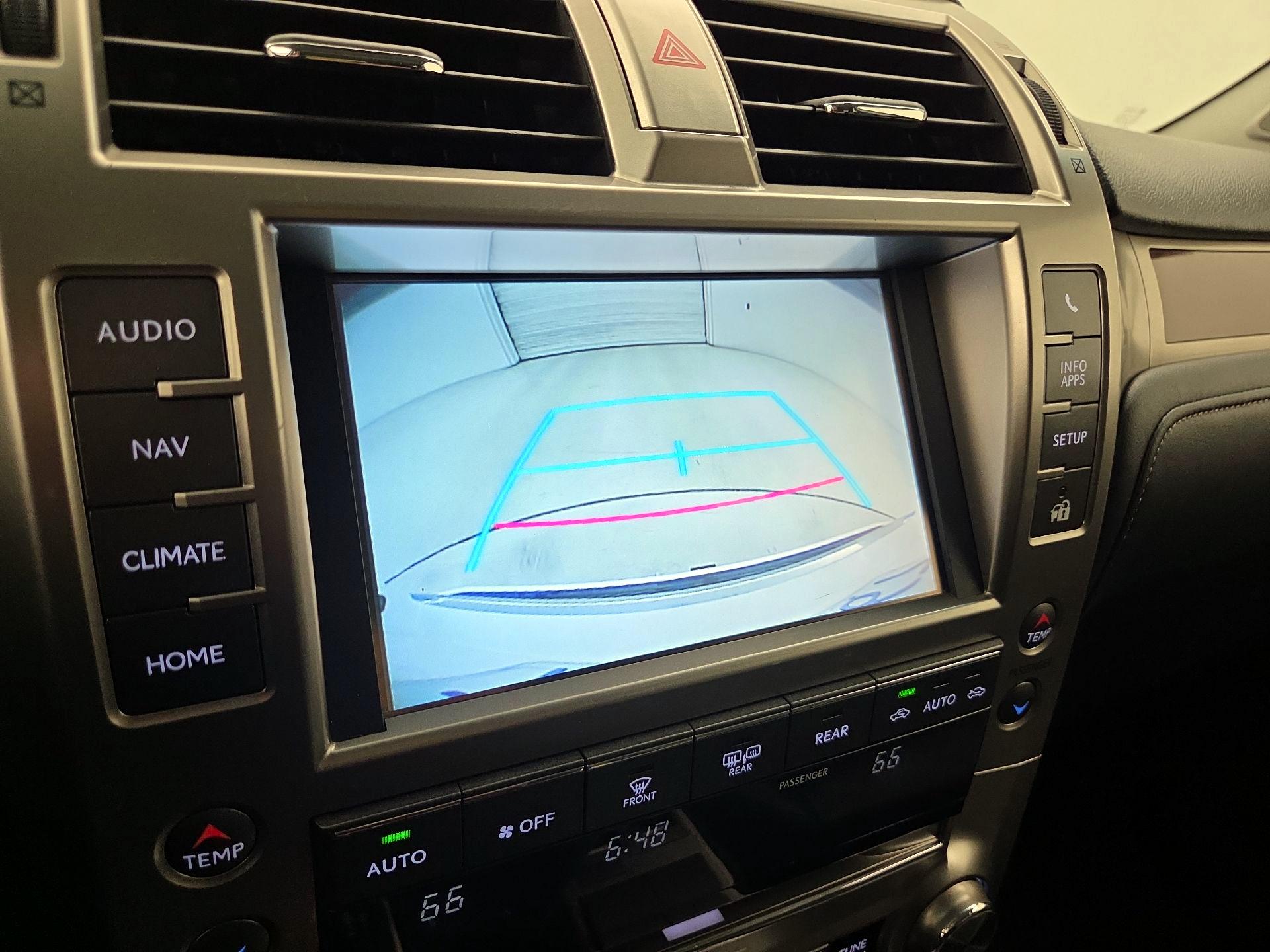 Thumbnail: 2020 Lexus GX - 15