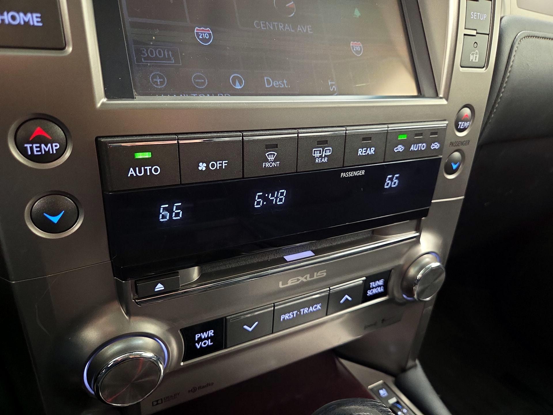 Thumbnail: 2020 Lexus GX - 17