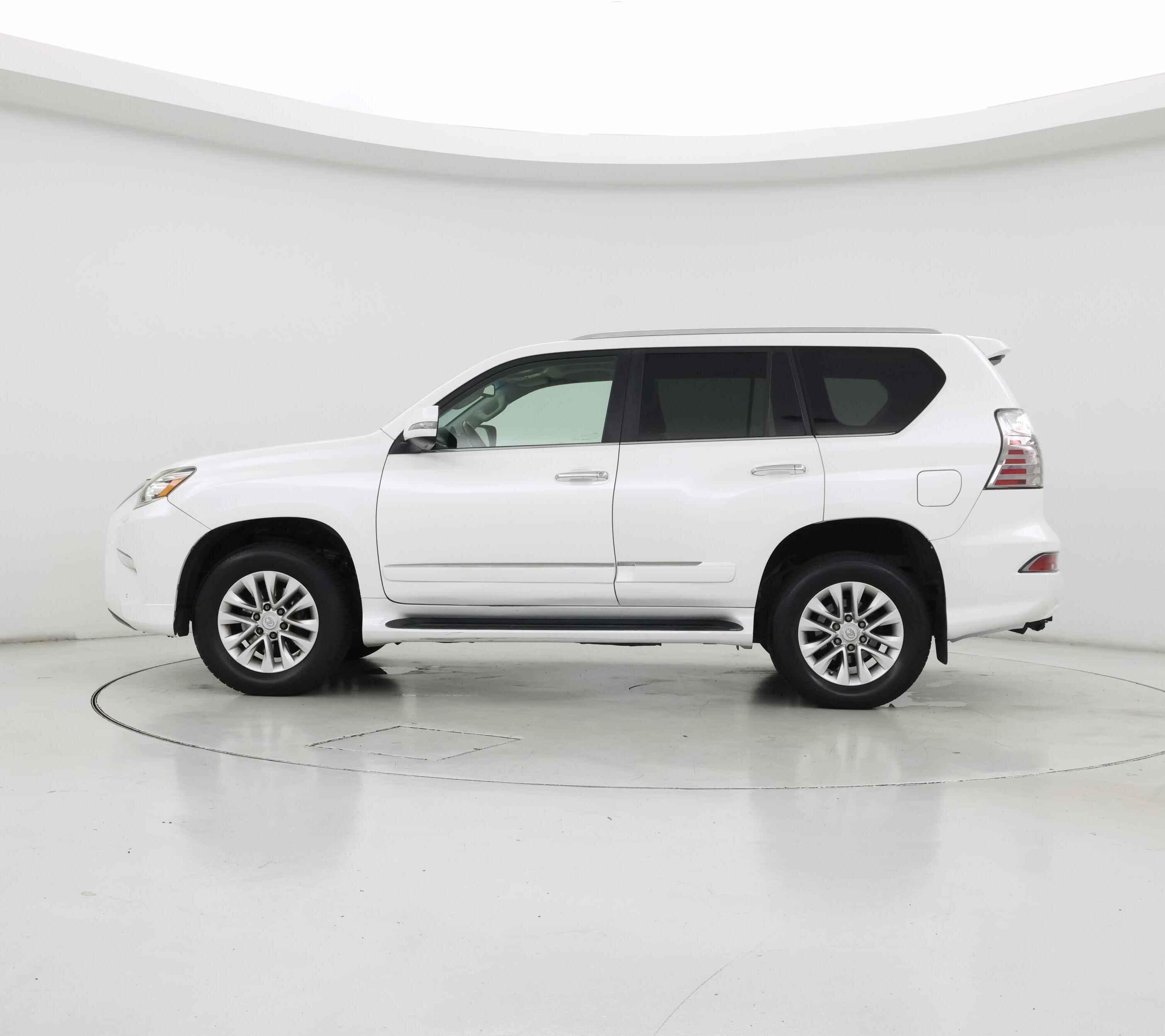 Thumbnail: 2020 Lexus GX - 3