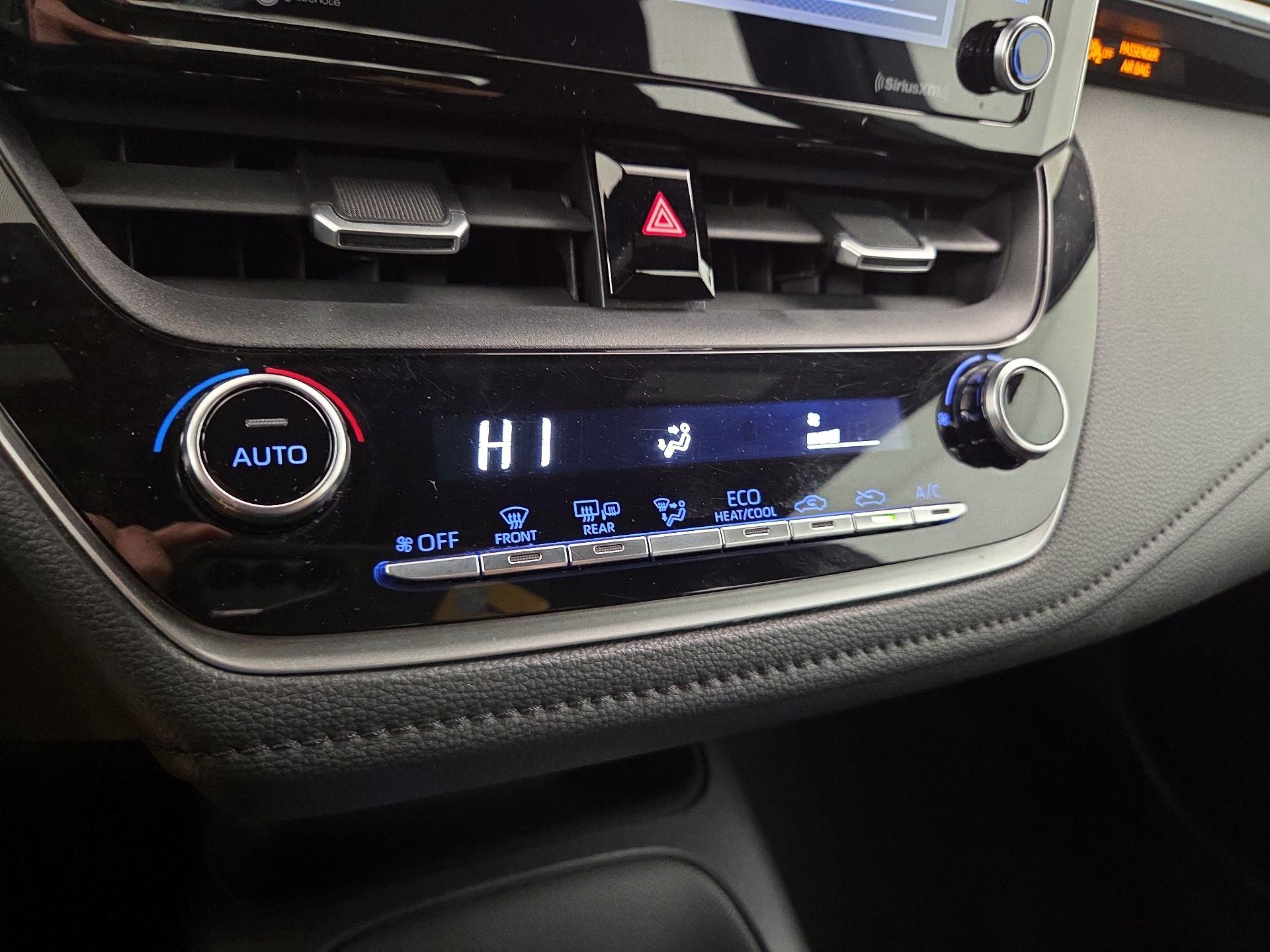 Thumbnail: 2021 Toyota Corolla - 16