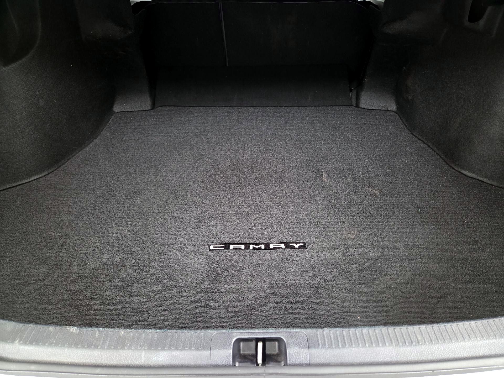 Thumbnail: 2021 Toyota Camry - 20