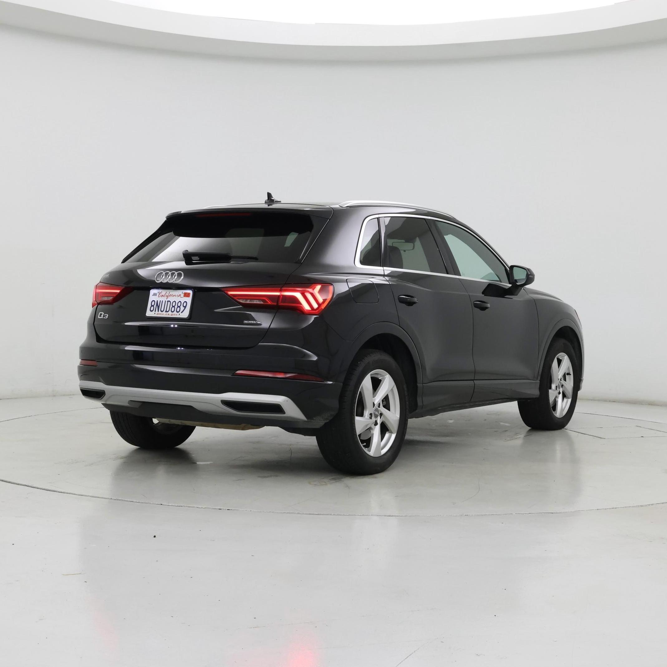 Thumbnail: 2020 Audi Q3 - 8