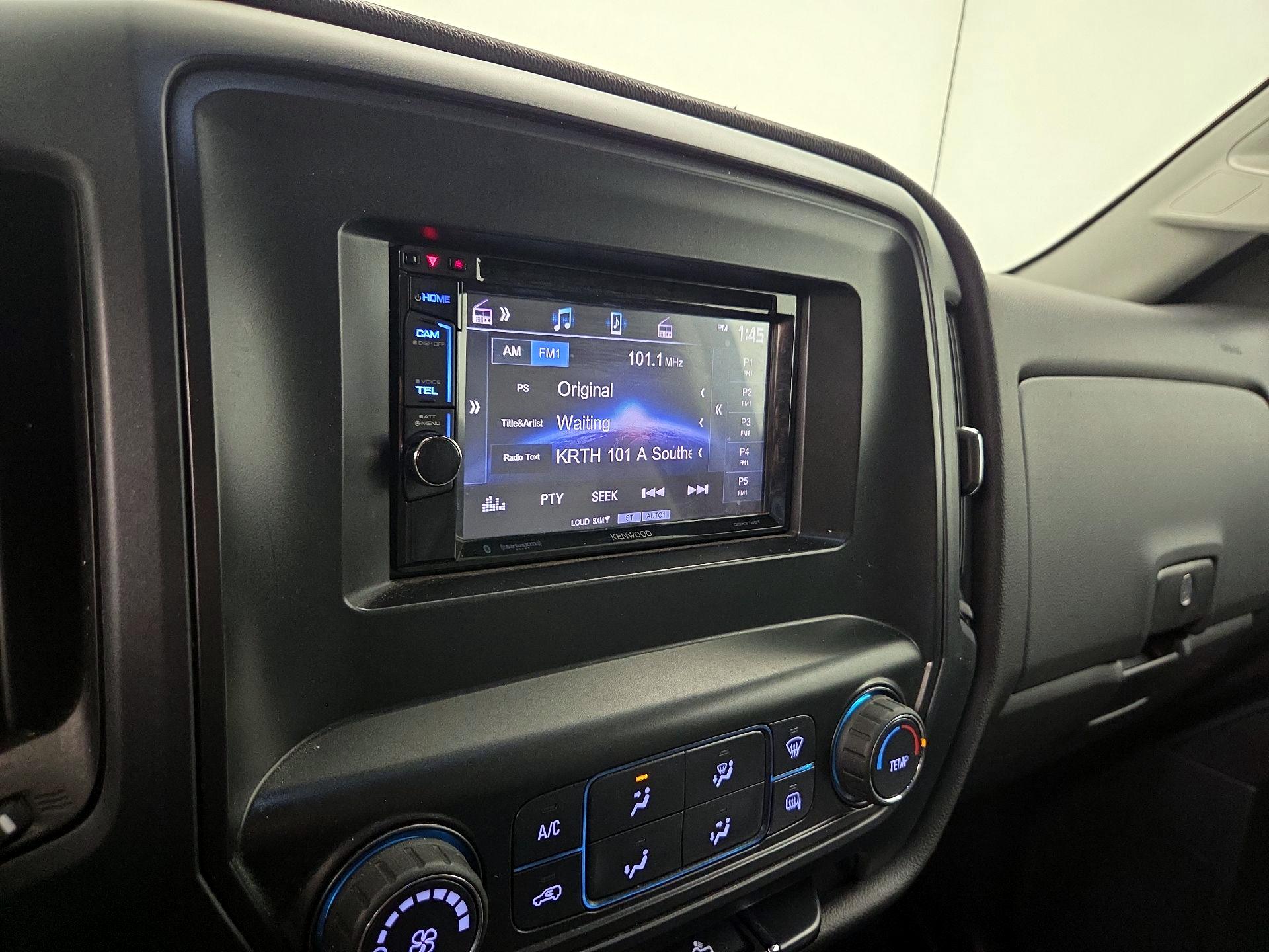 Thumbnail: 2017 Chevrolet Silverado 3500 - 15