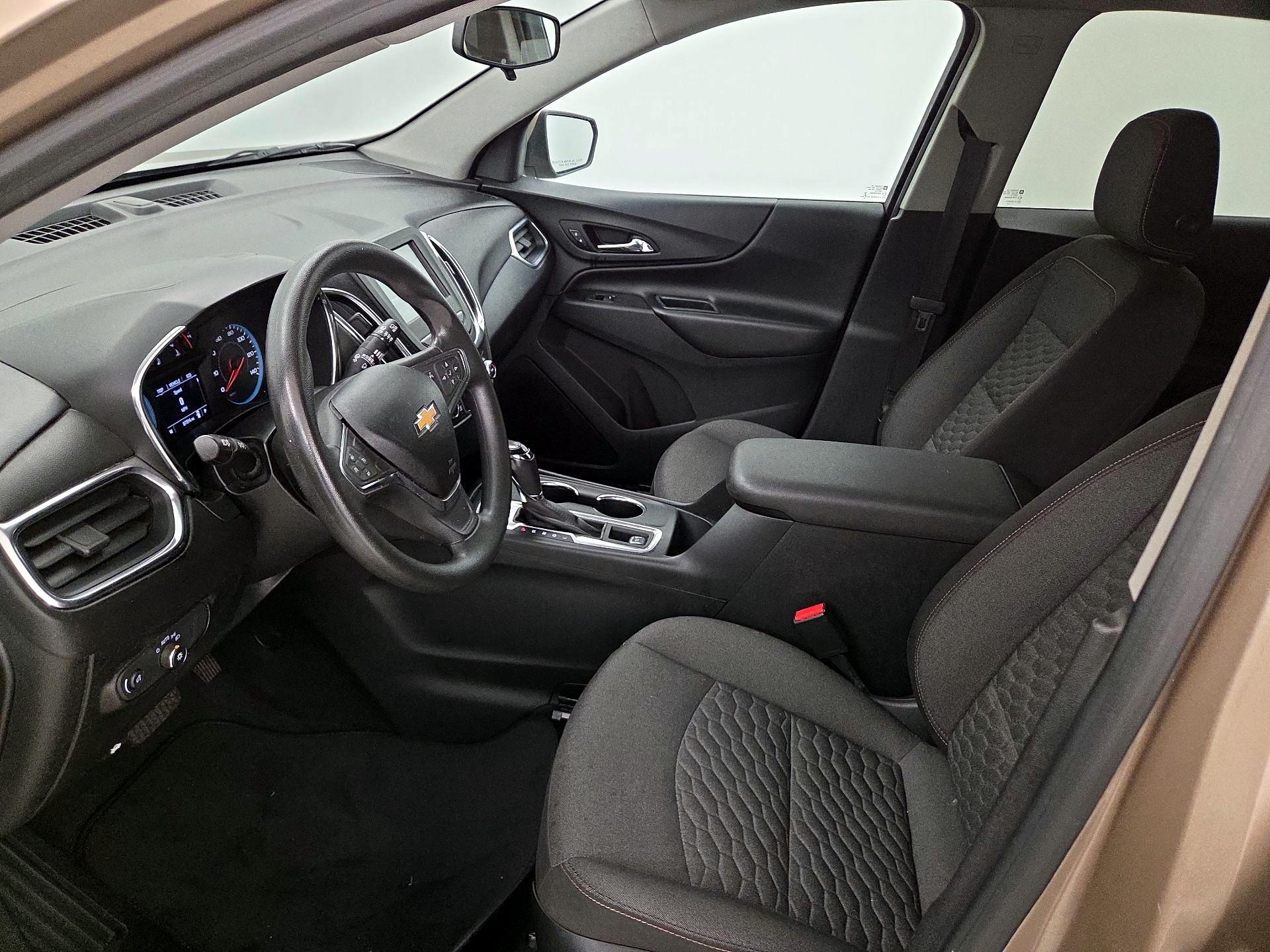 Thumbnail: 2018 Chevrolet Equinox - 11