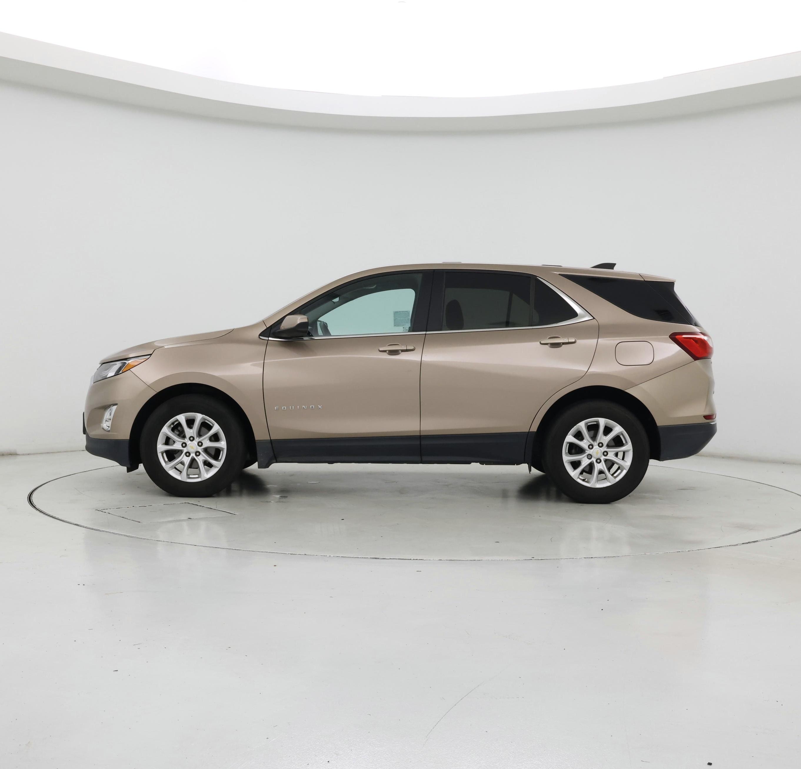 Thumbnail: 2018 Chevrolet Equinox - 3