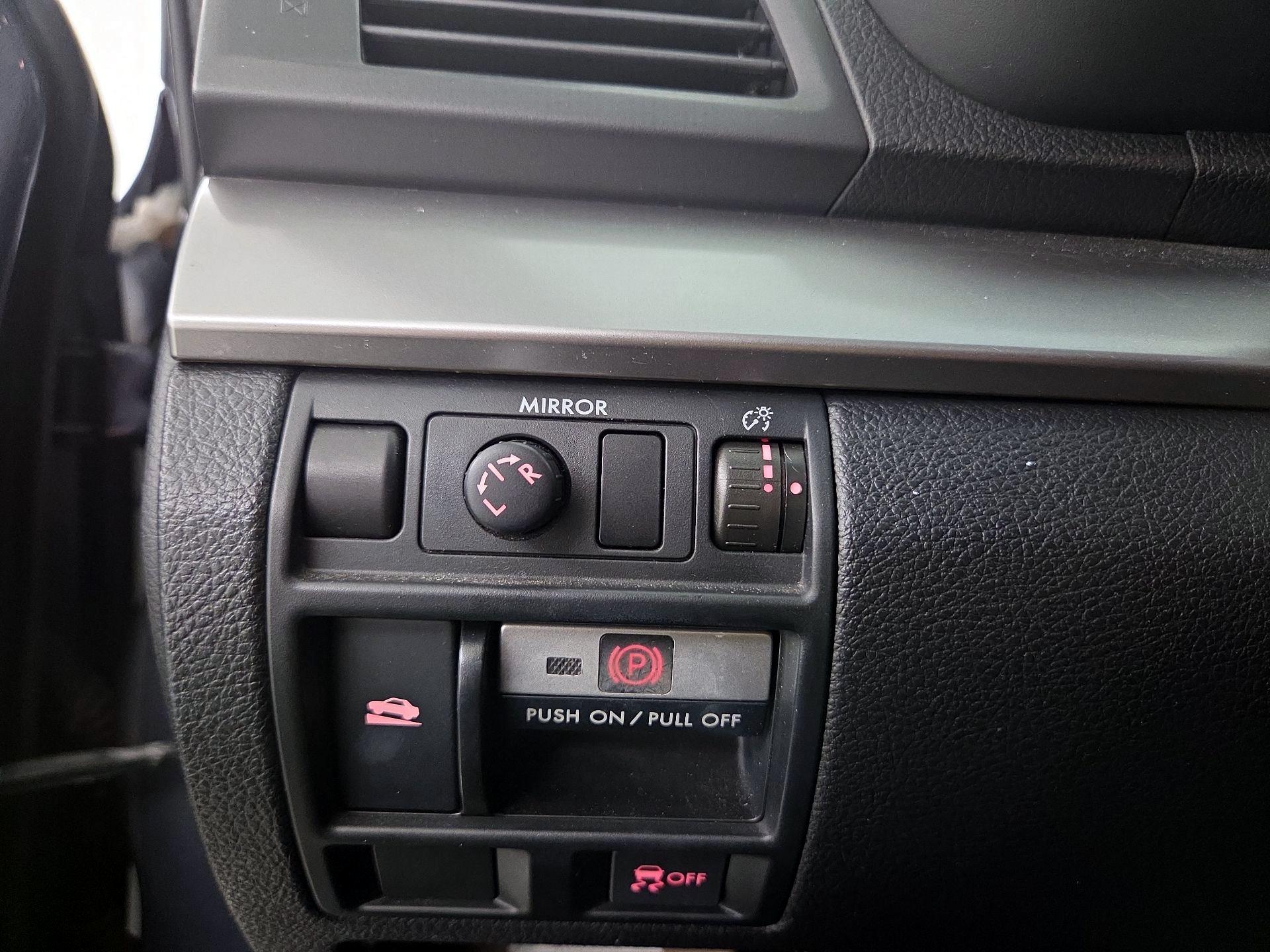 Thumbnail: 2014 Subaru Outback - 13