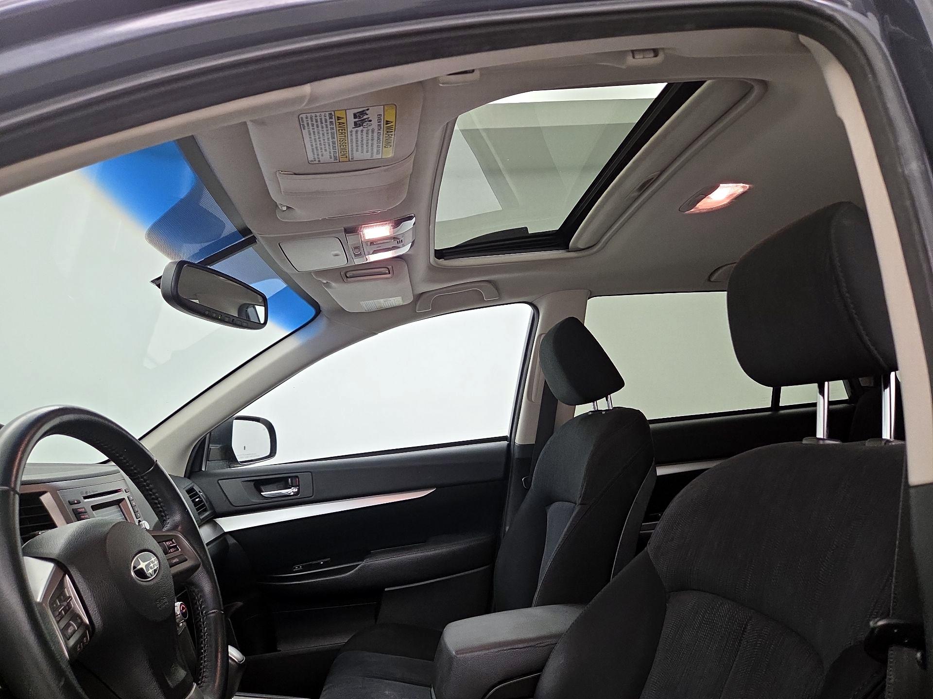 Thumbnail: 2014 Subaru Outback - 18