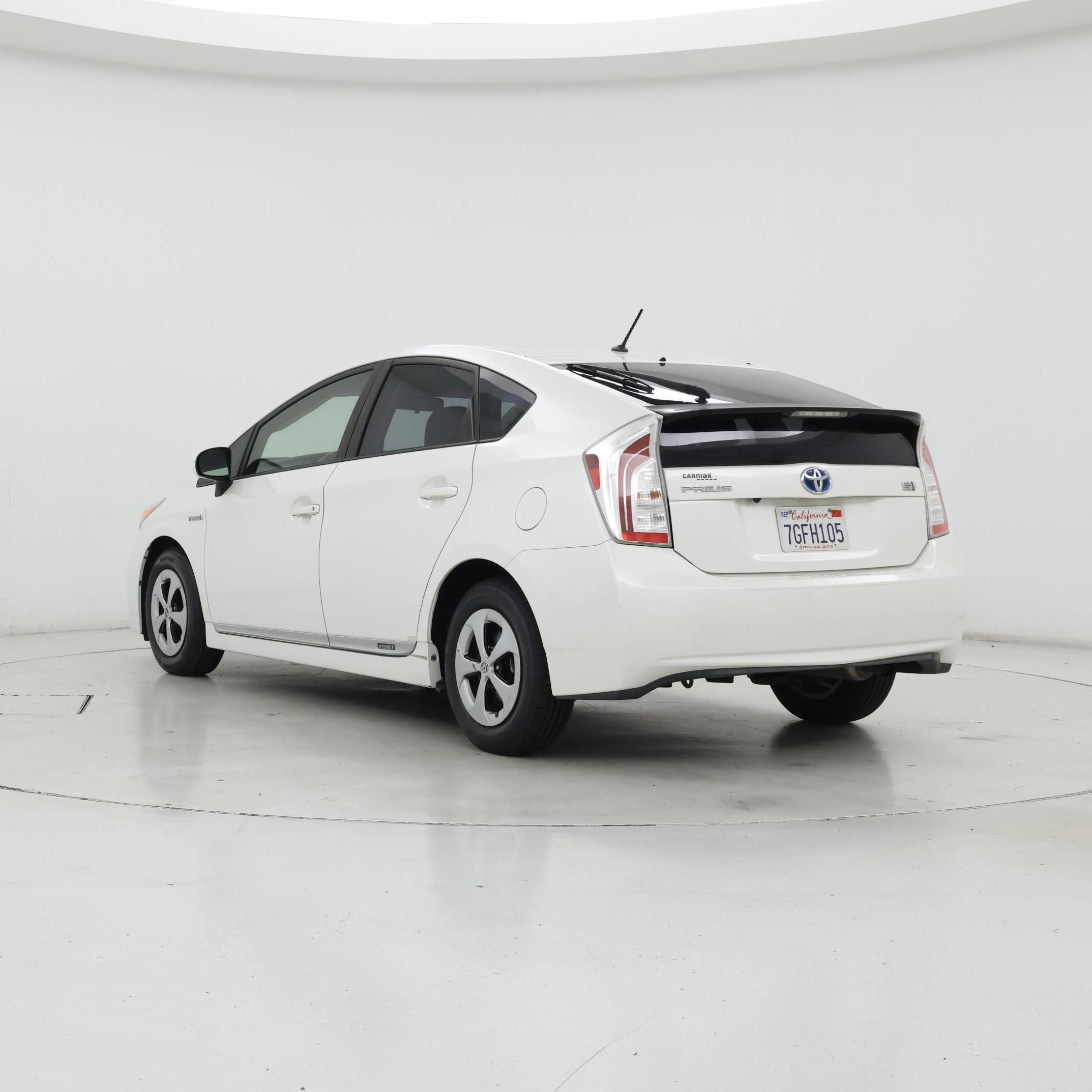 Thumbnail: 2014 Toyota Prius - 2