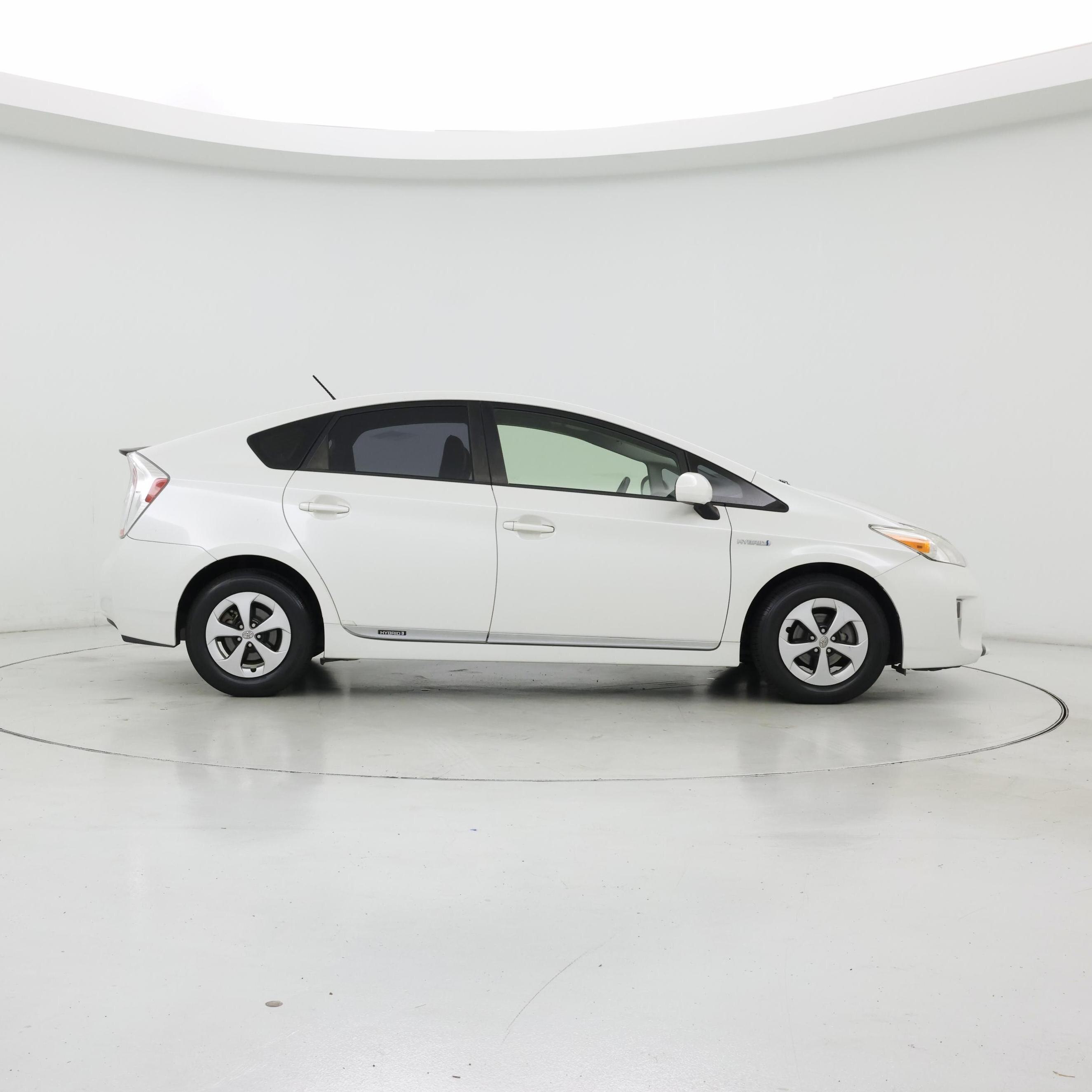 Thumbnail: 2014 Toyota Prius - 7