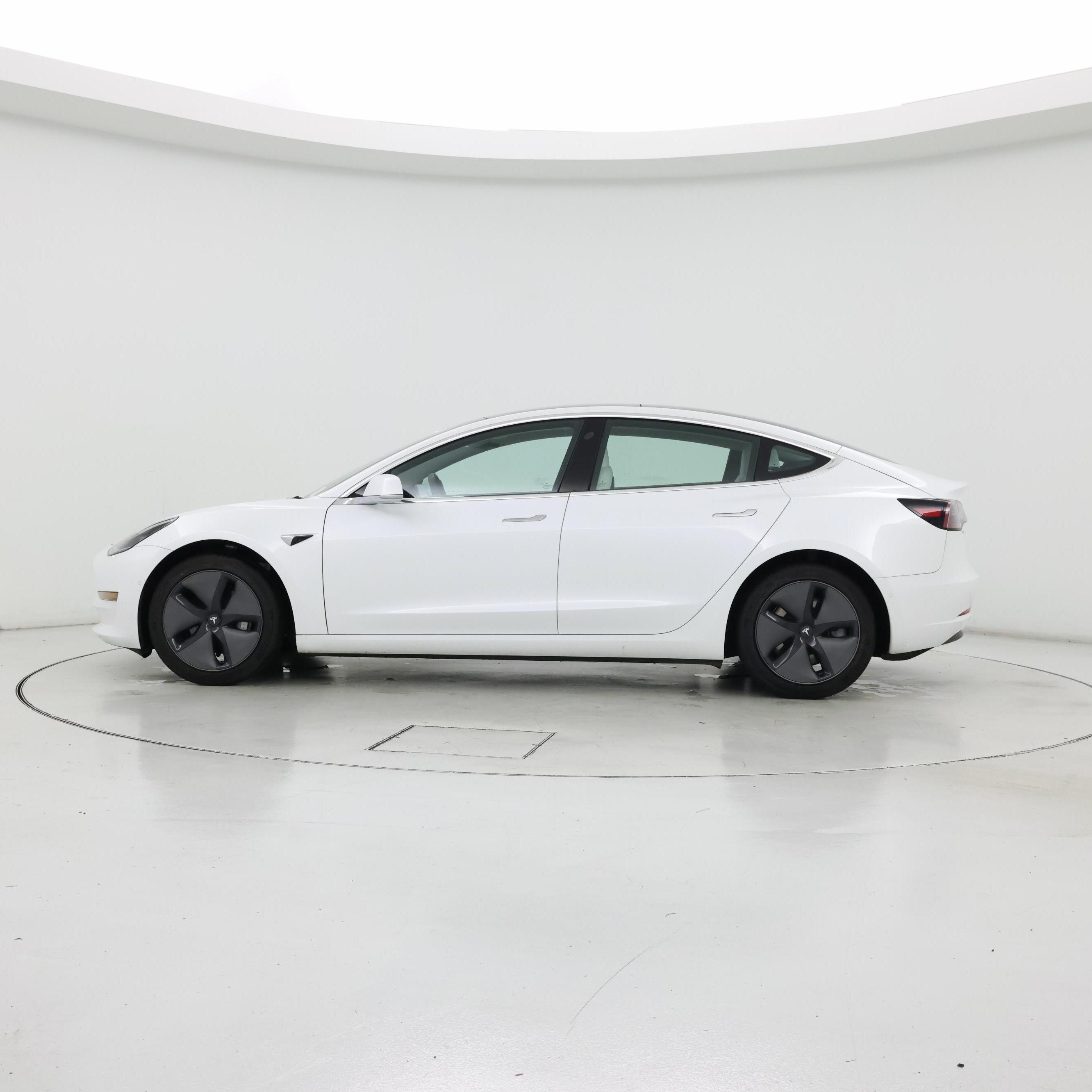 Thumbnail: 2020 Tesla Model 3 - 3