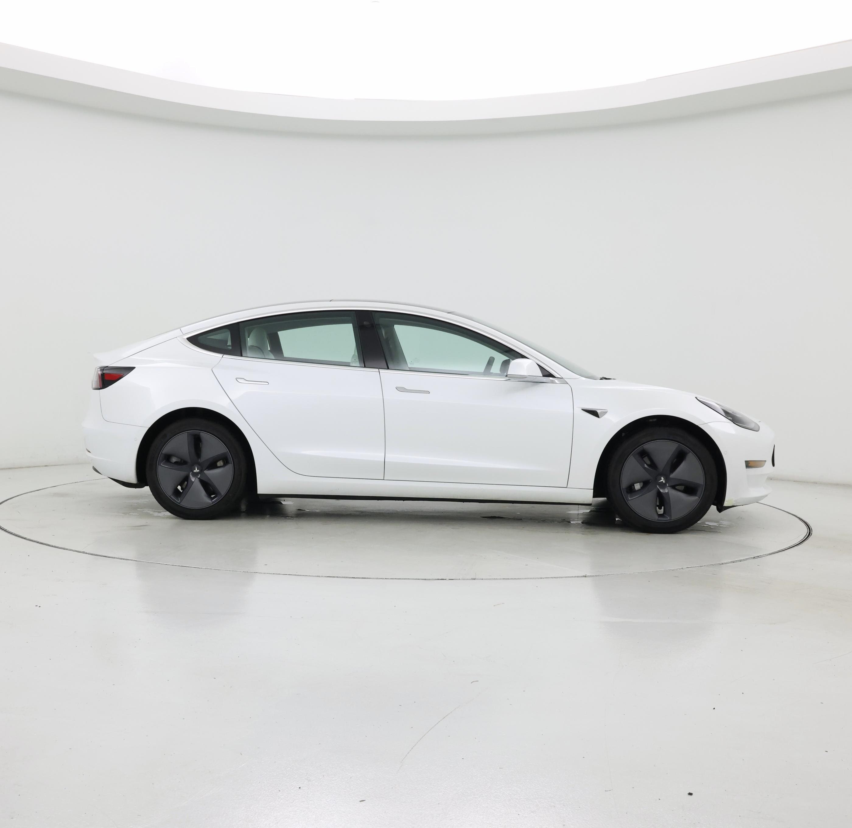 Thumbnail: 2020 Tesla Model 3 - 7