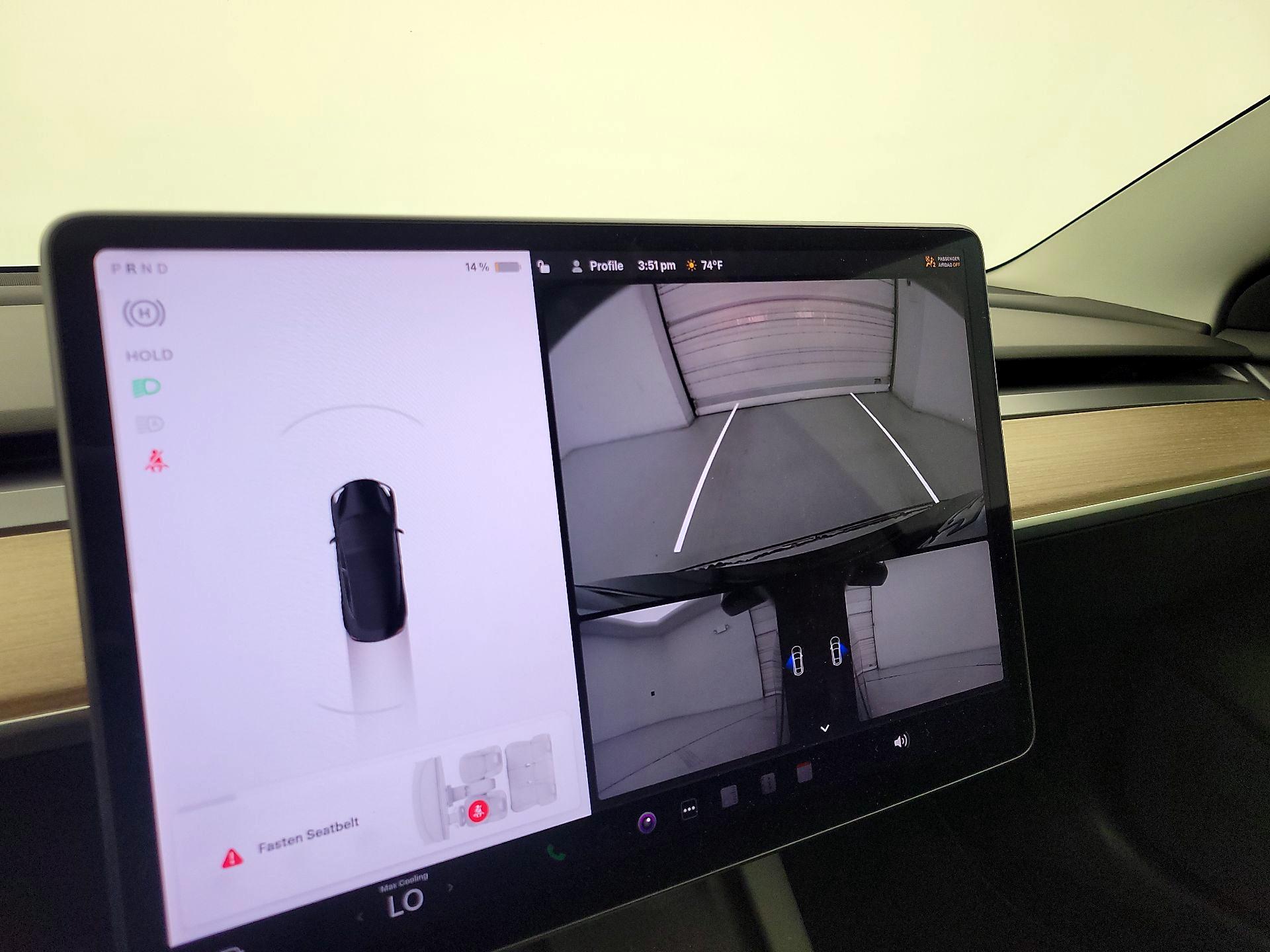 Thumbnail: 2022 Tesla Model 3 - 14