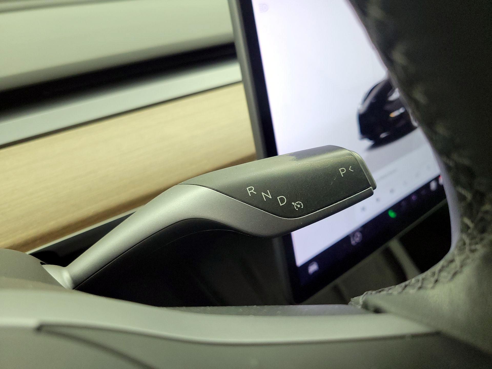 Thumbnail: 2022 Tesla Model 3 - 17