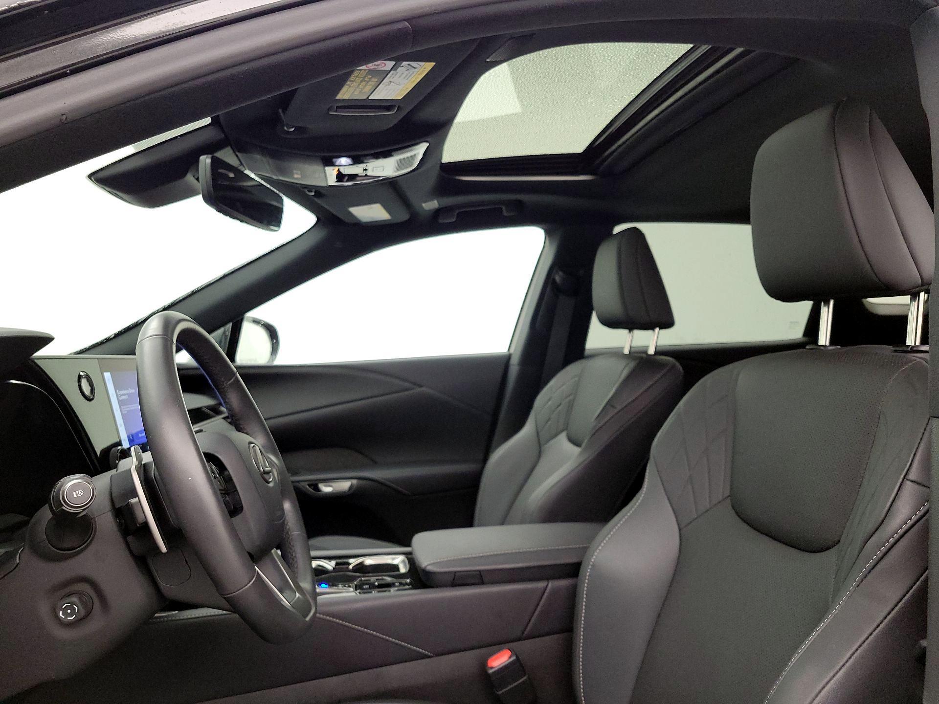 Thumbnail: 2024 Lexus RX - 19