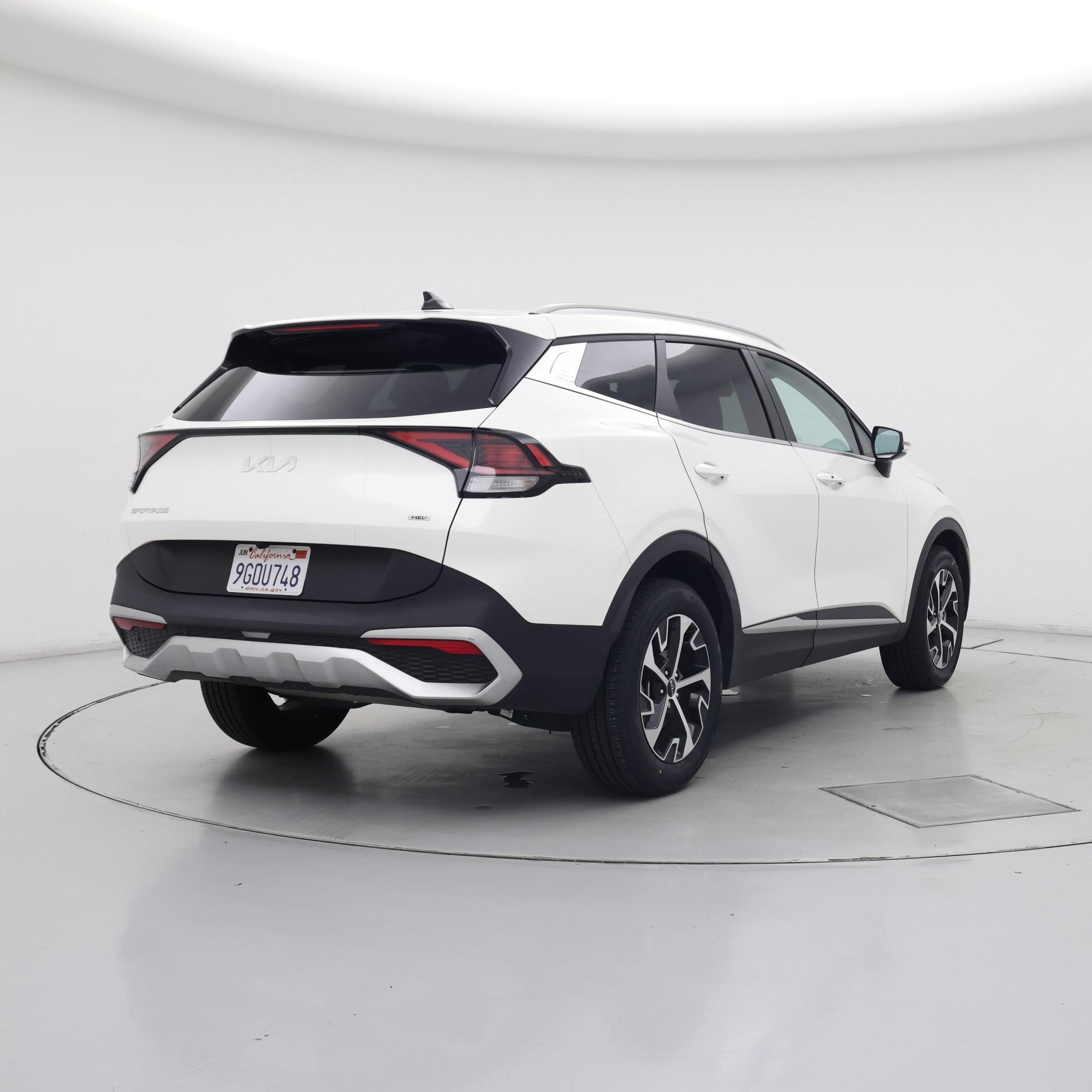 Thumbnail: 2023 Kia Sportage - 8