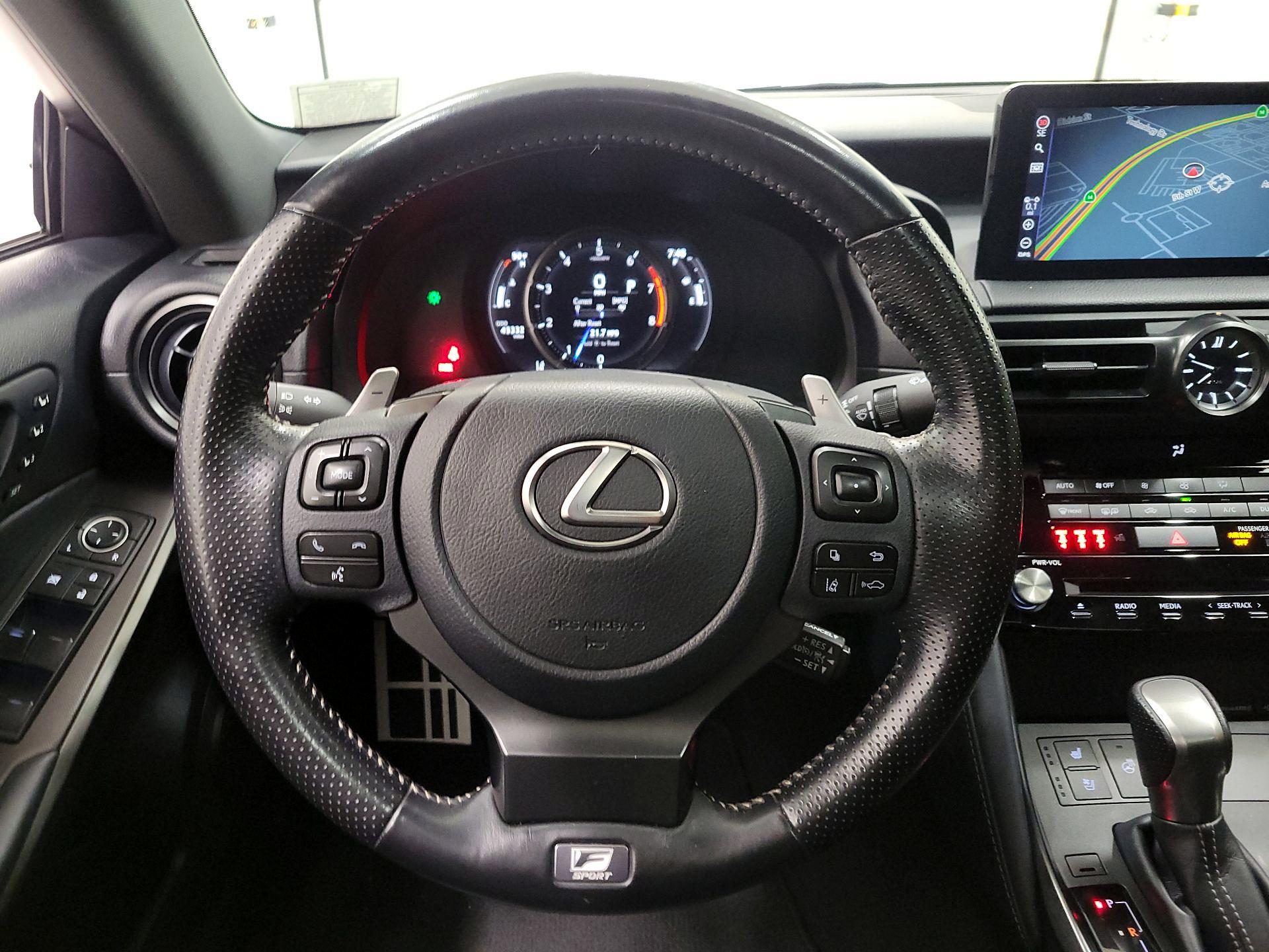 Thumbnail: 2023 Lexus IS - 10