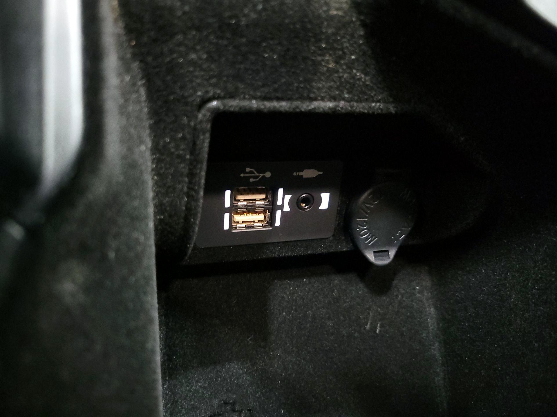 Thumbnail: 2023 Lexus IS - 19