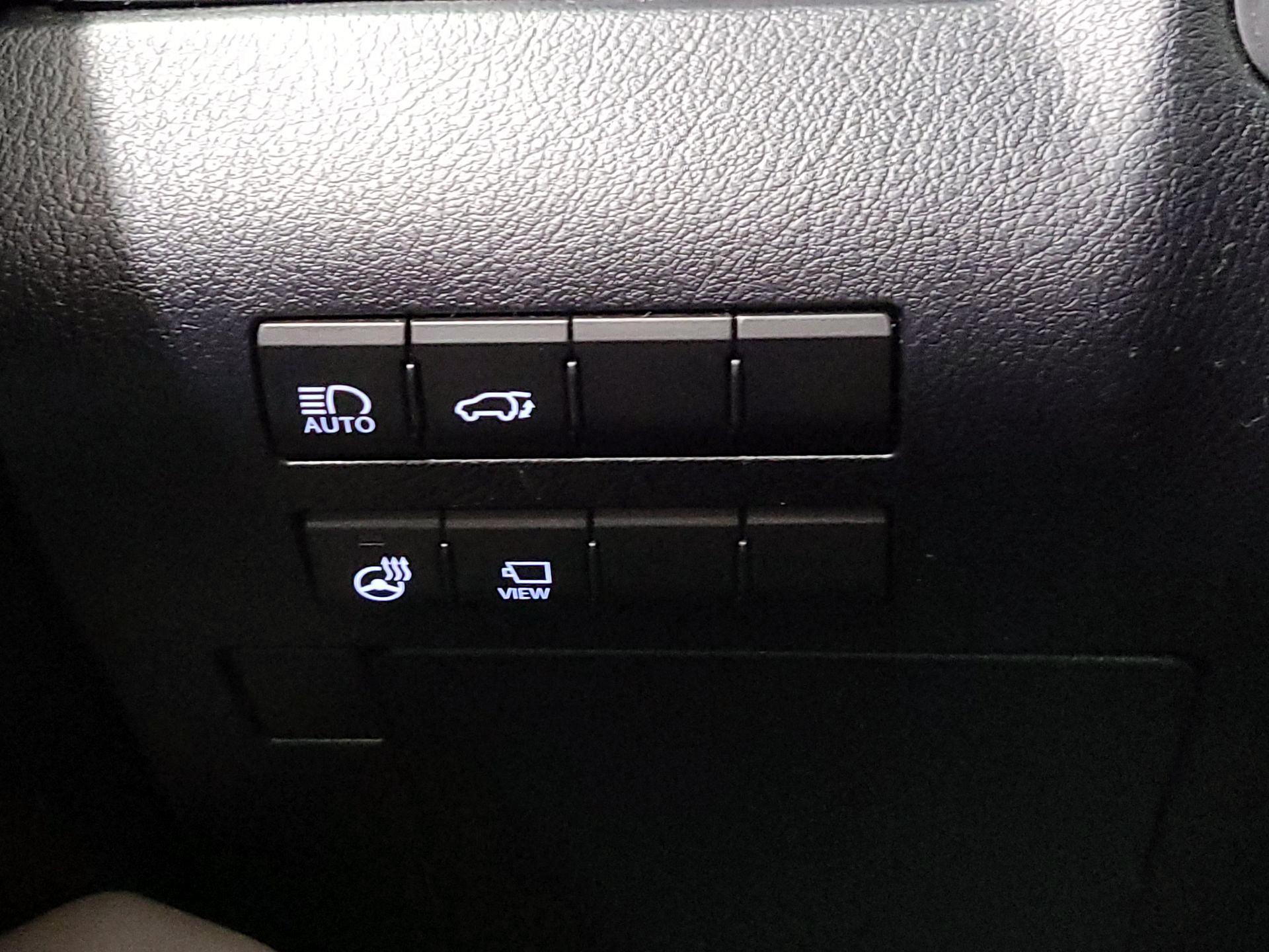 Thumbnail: 2022 Lexus RX - 13