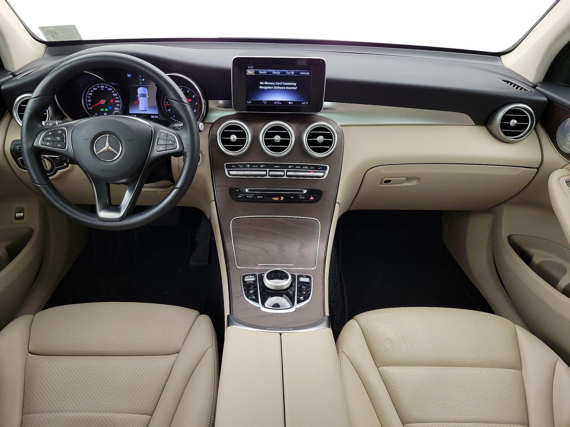 Thumbnail: 2019 Mercedes-Benz GLC - 9