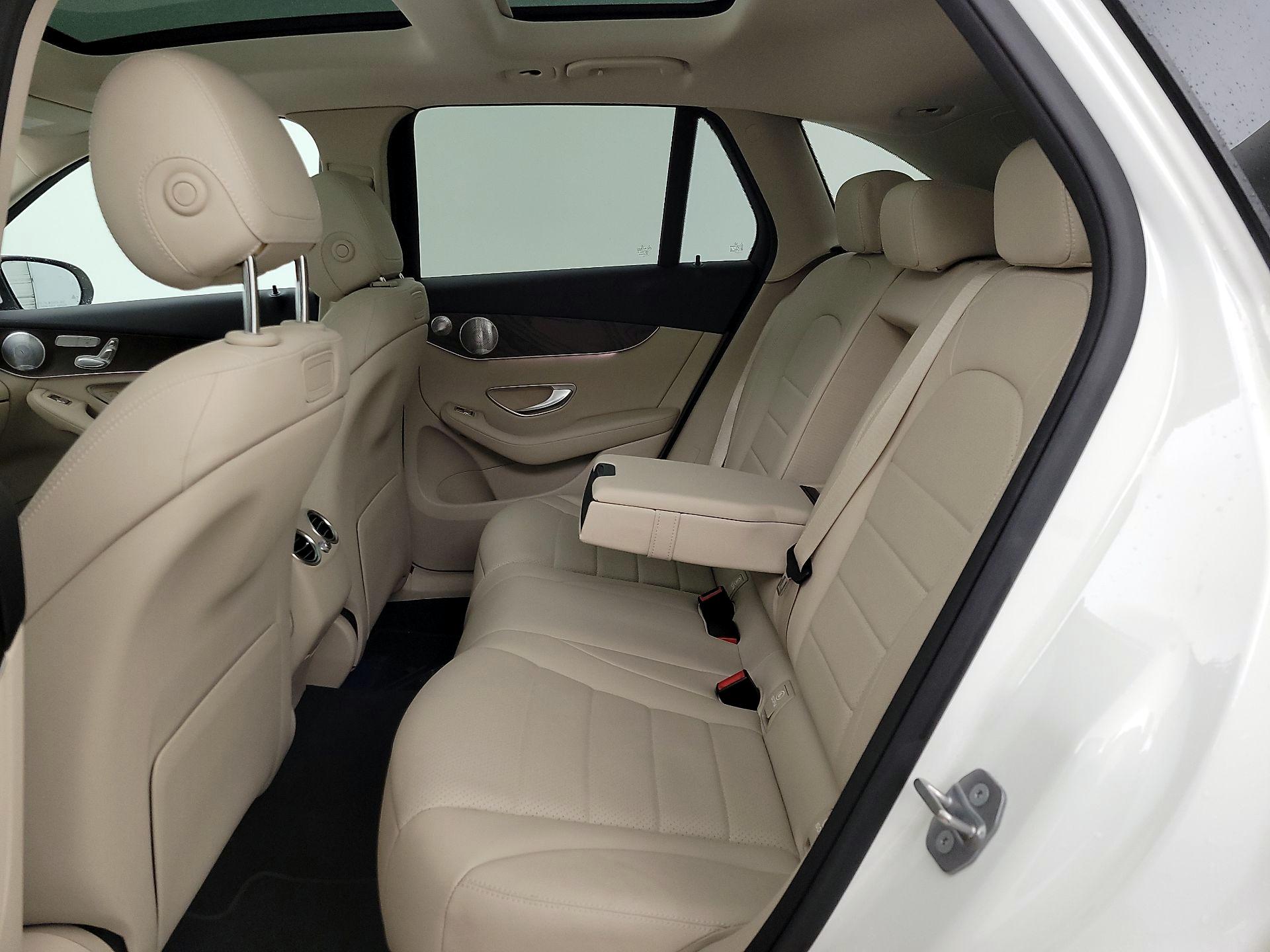 Thumbnail: 2019 Mercedes-Benz GLC - 20