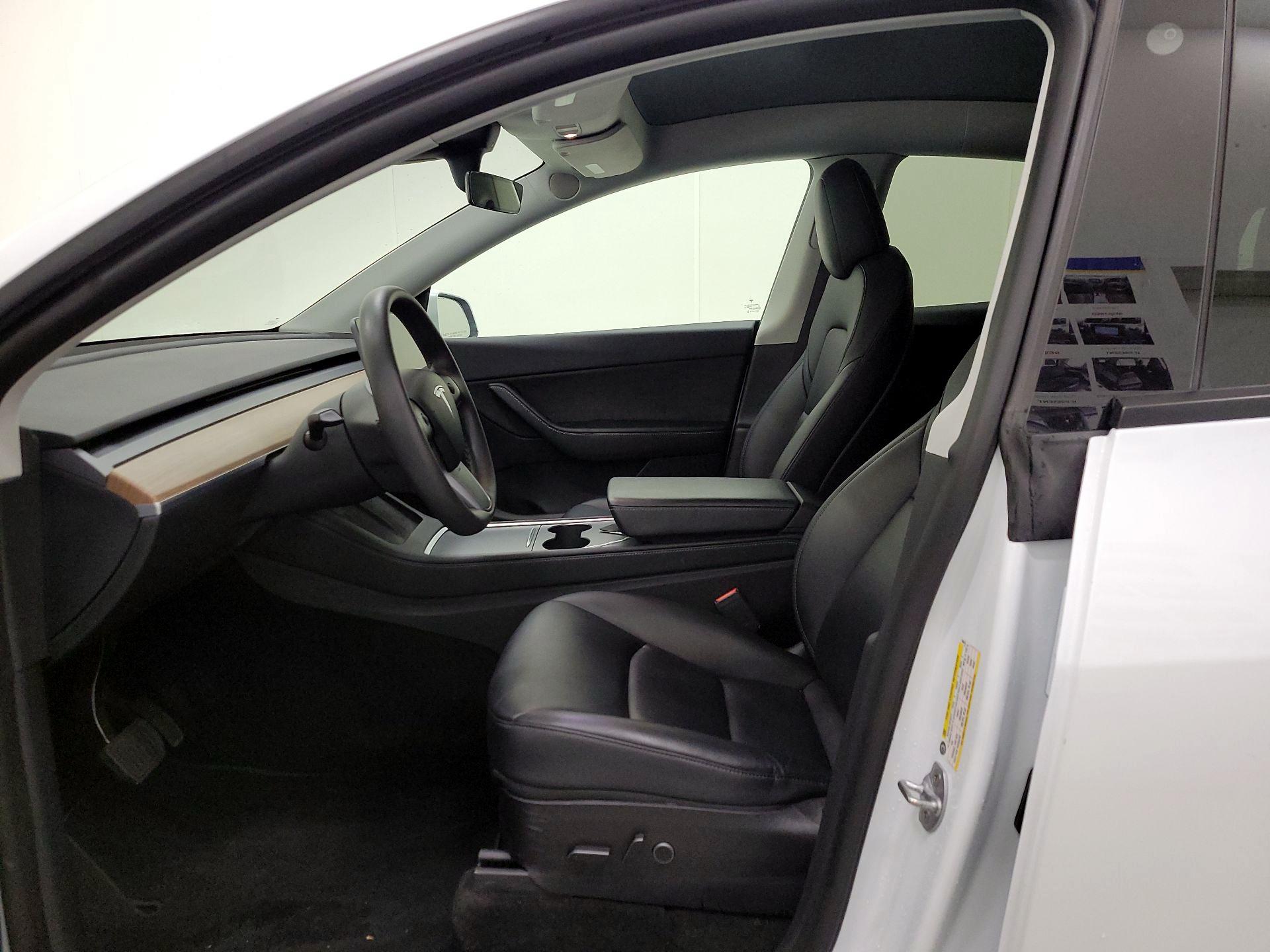 Thumbnail: 2022 Tesla Model Y - 11