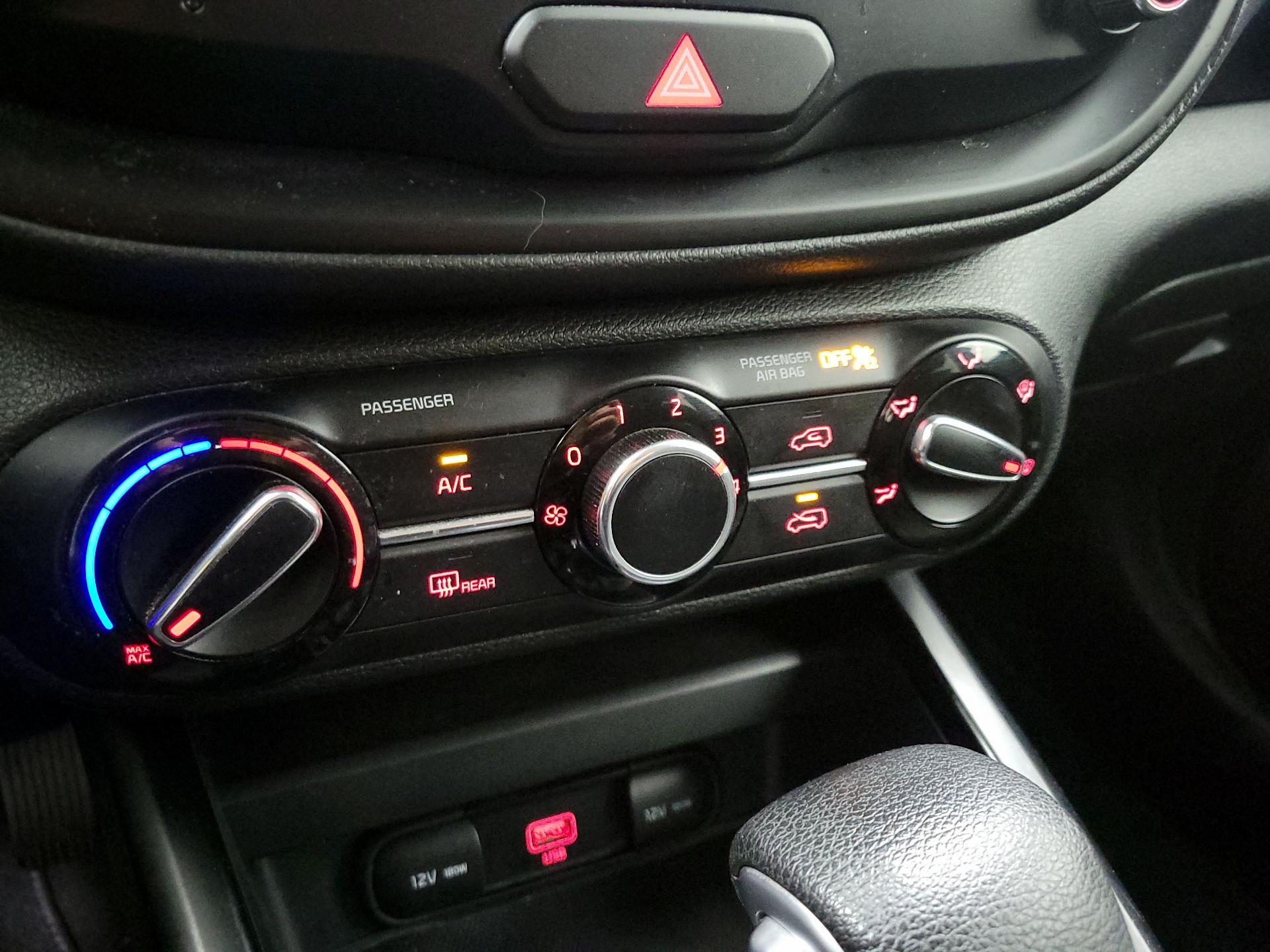 Thumbnail: 2021 Kia Soul - 16