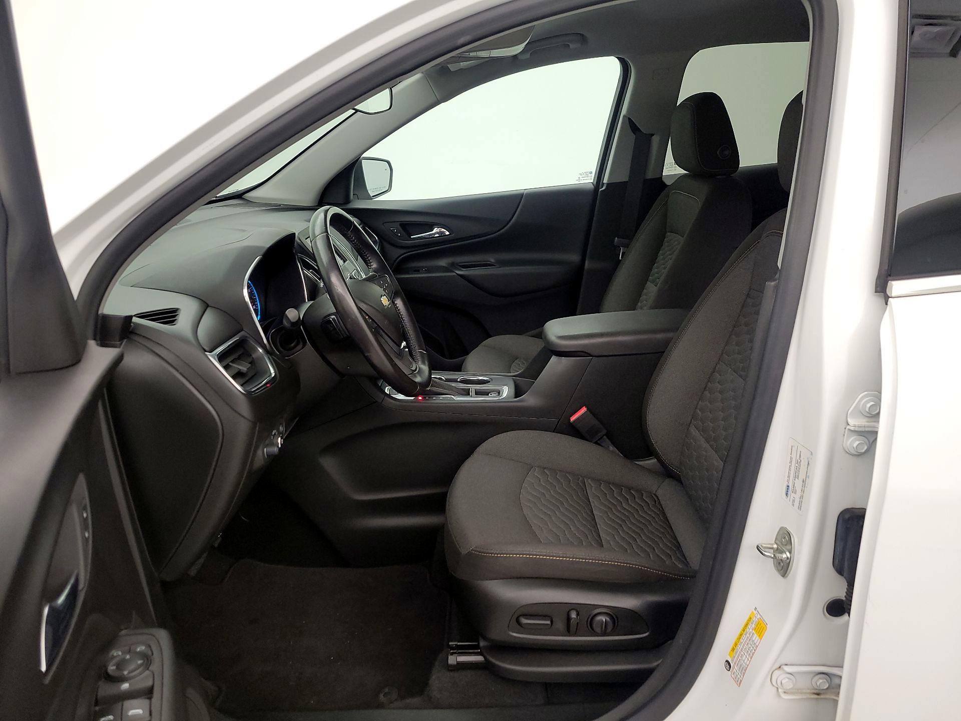 Thumbnail: 2020 Chevrolet Equinox - 11