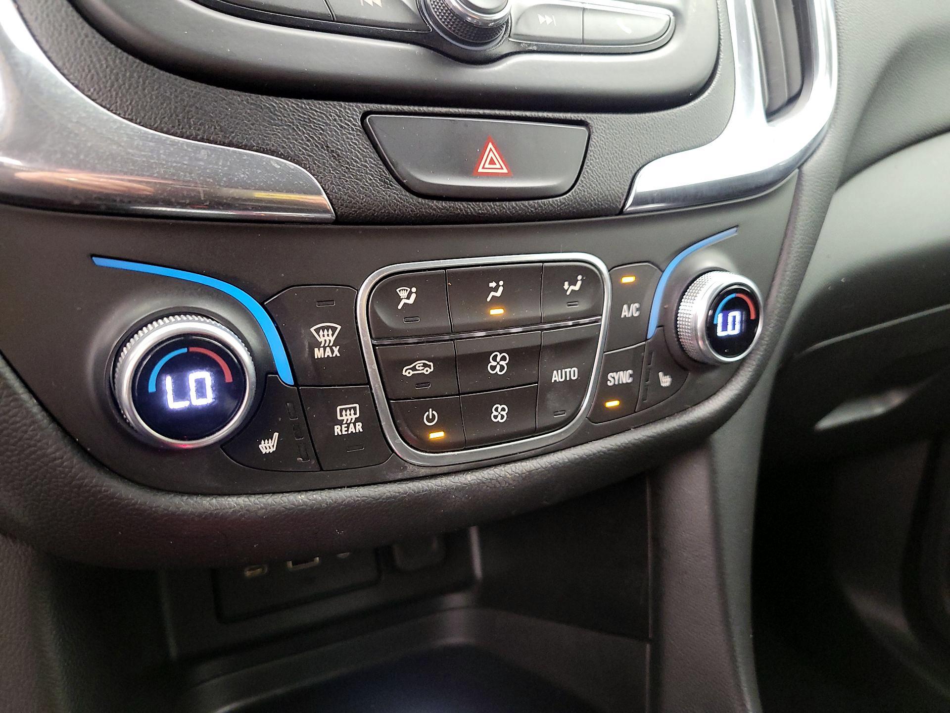 Thumbnail: 2020 Chevrolet Equinox - 16