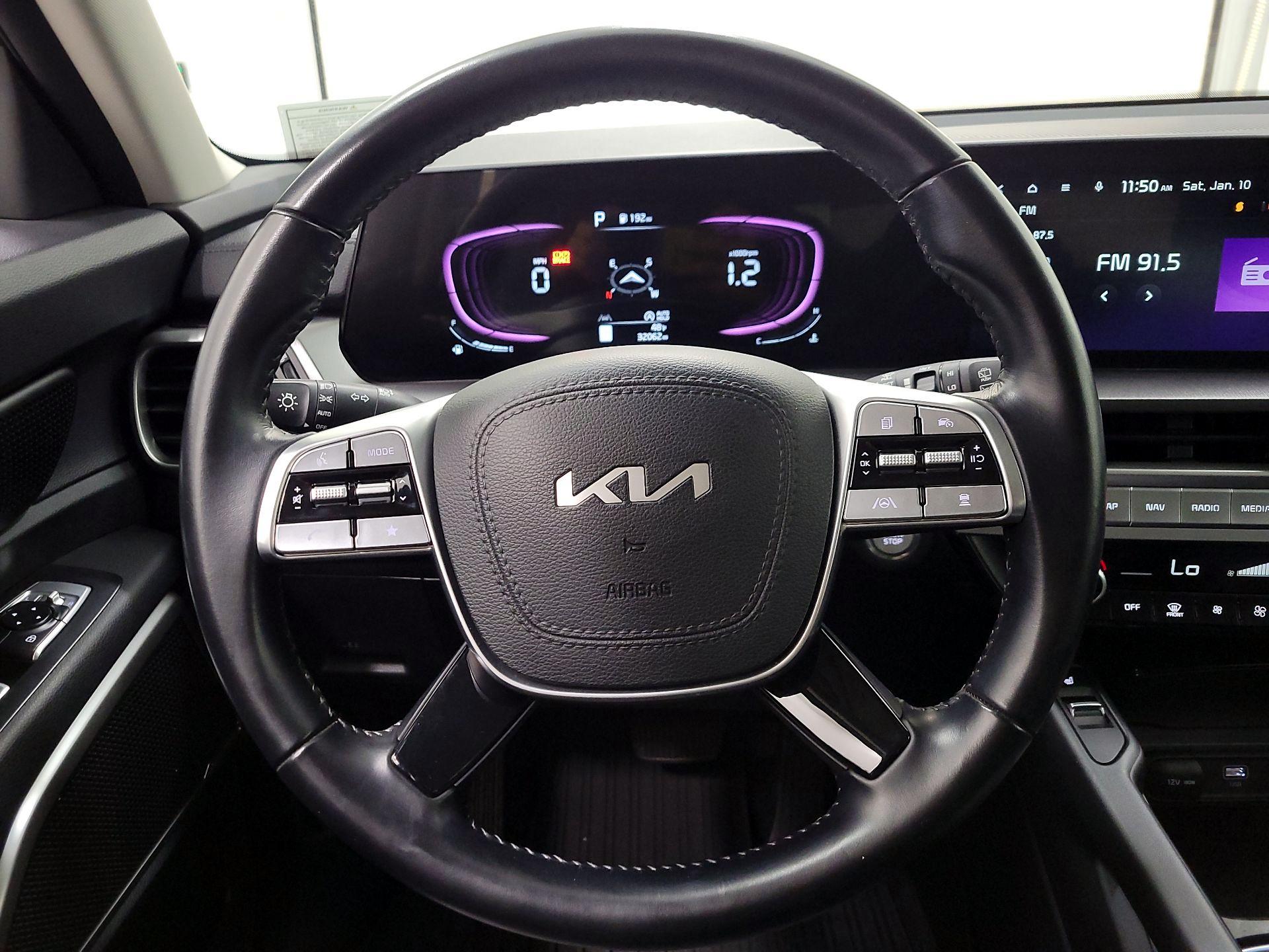 Thumbnail: 2023 Kia Telluride - 10