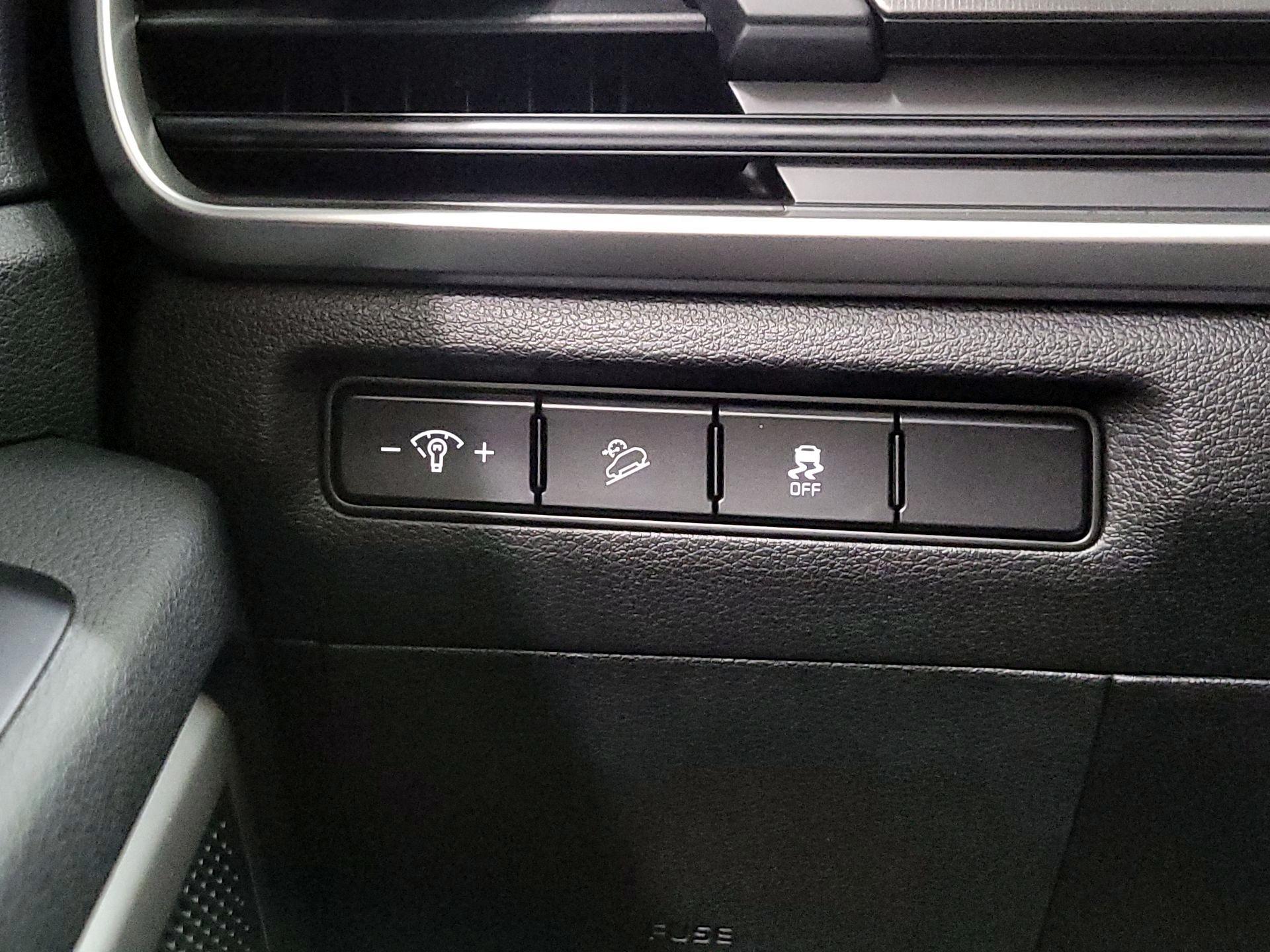 Thumbnail: 2023 Kia Telluride - 13