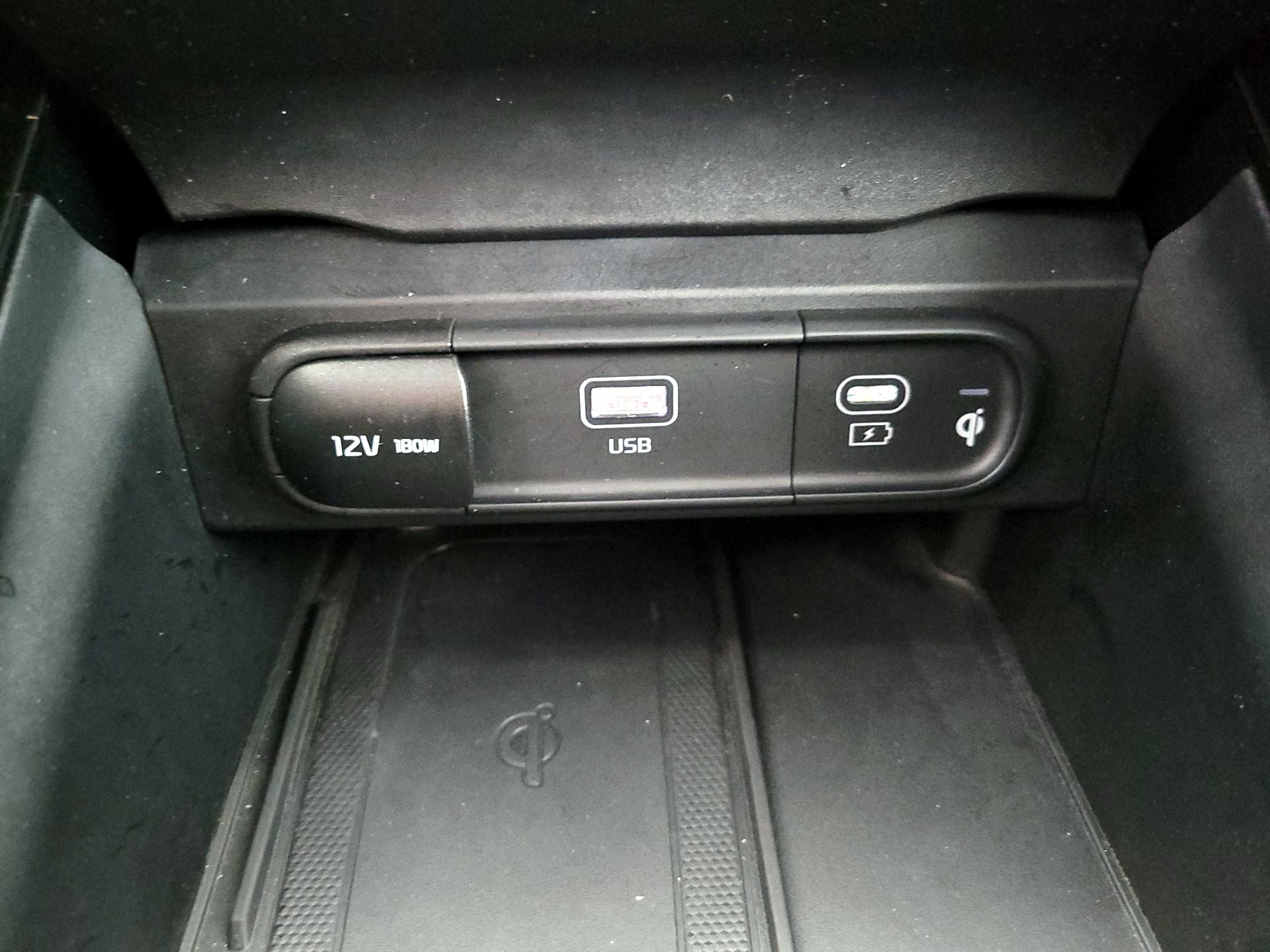 Thumbnail: 2023 Kia Telluride - 19