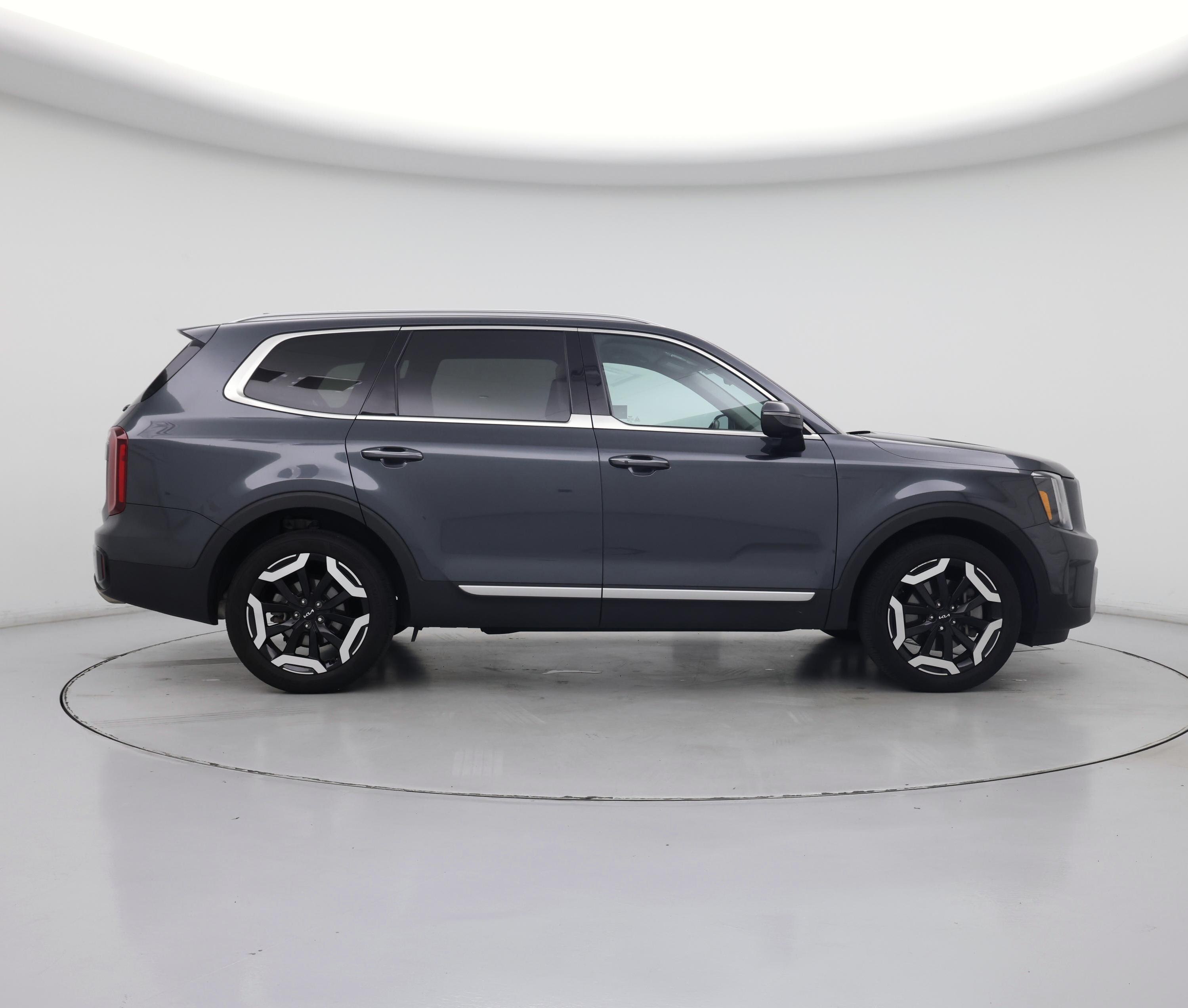 Thumbnail: 2023 Kia Telluride - 7
