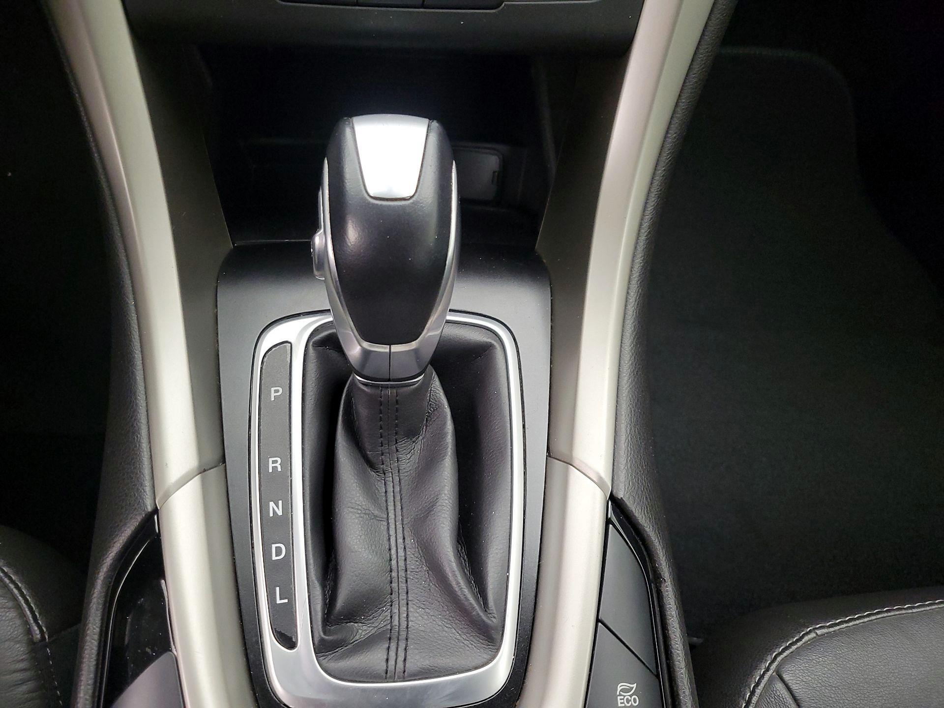 Thumbnail: 2016 Ford Fusion - 17