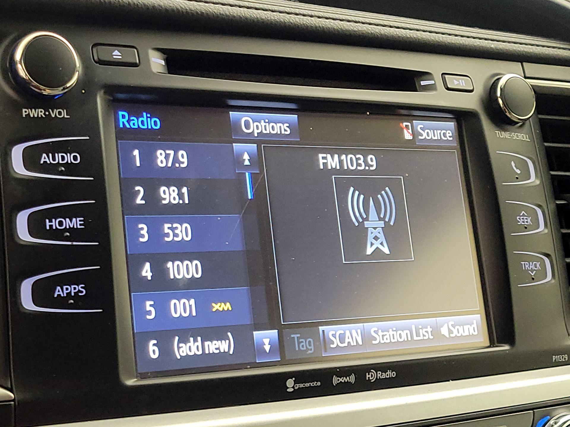 Thumbnail: 2018 Toyota Highlander - 15