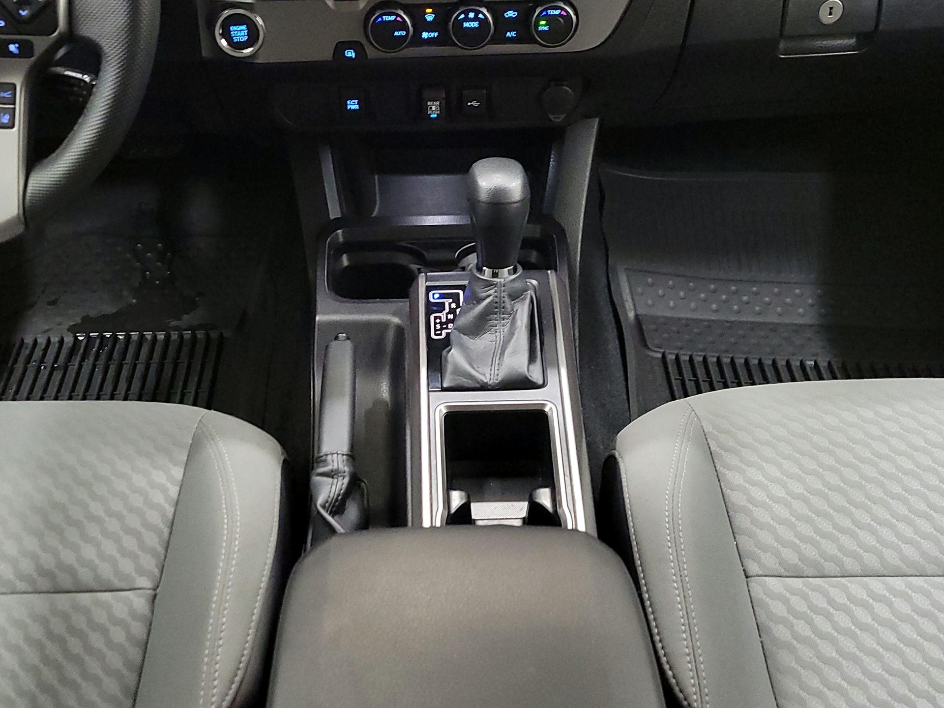 Thumbnail: 2023 Toyota Tacoma - 17