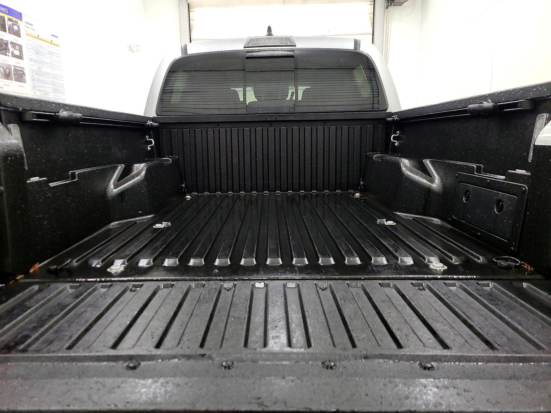 Thumbnail: 2023 Toyota Tacoma - 20