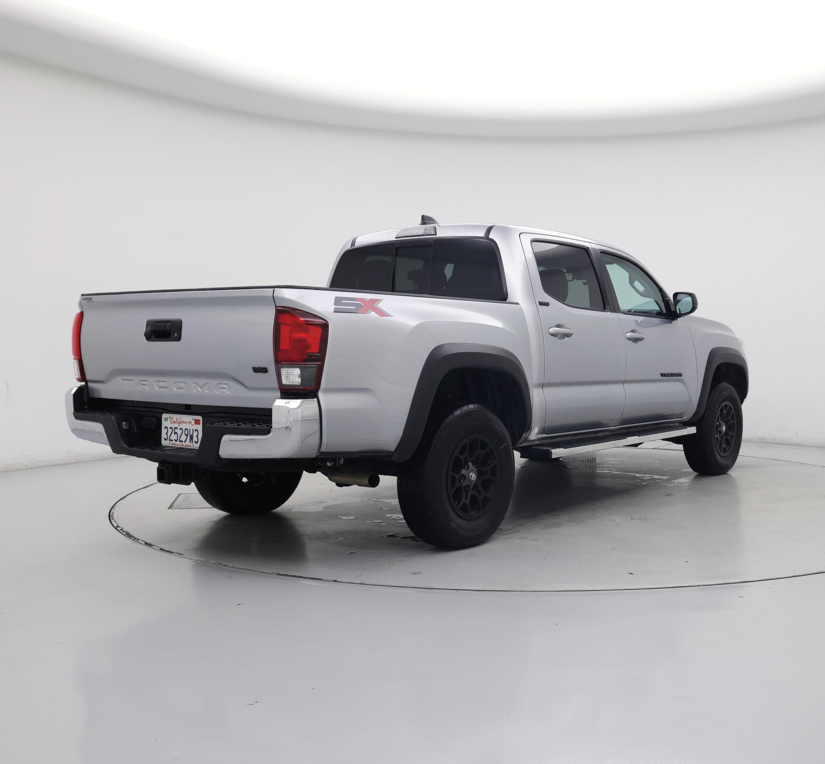 Thumbnail: 2023 Toyota Tacoma - 8