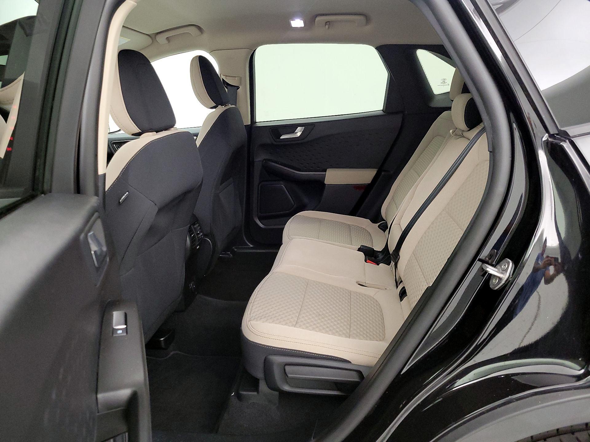 Thumbnail: 2020 Ford Escape - 18