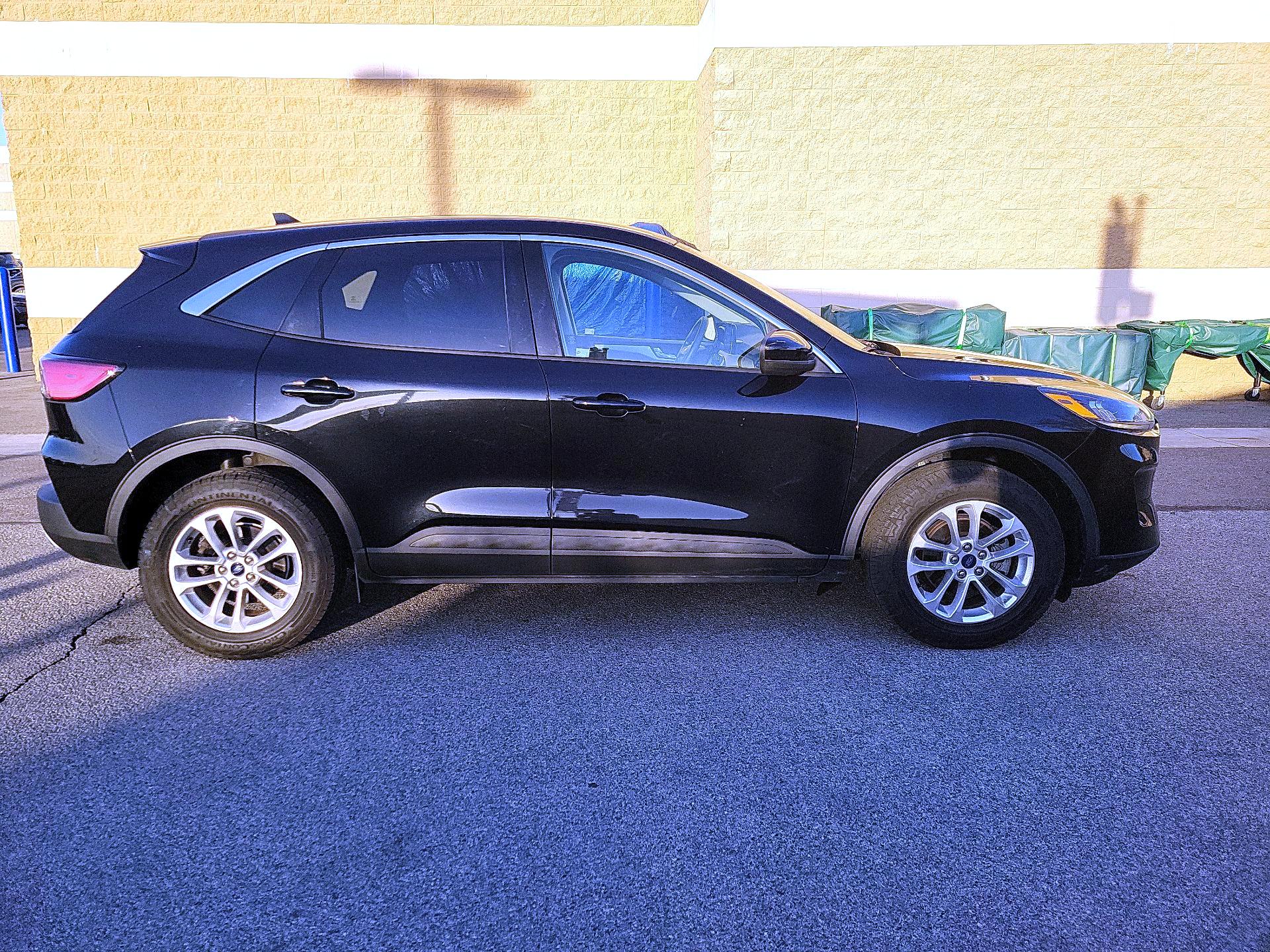 Thumbnail: 2020 Ford Escape - 4