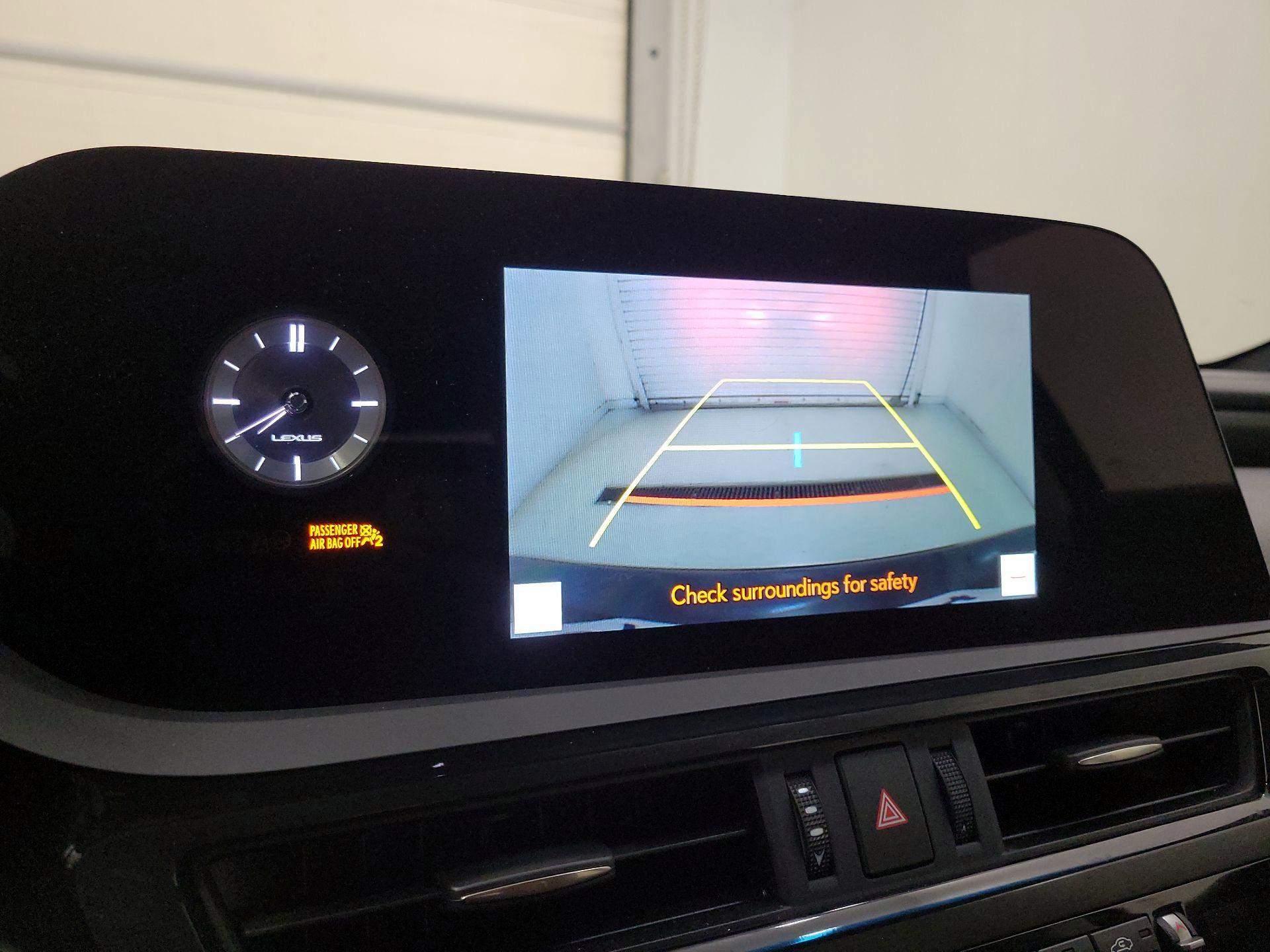 Thumbnail: 2024 Lexus ES - 13