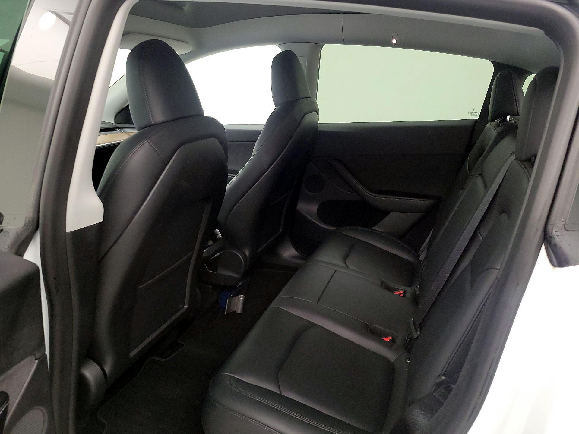 Thumbnail: 2023 Tesla Model Y - 19