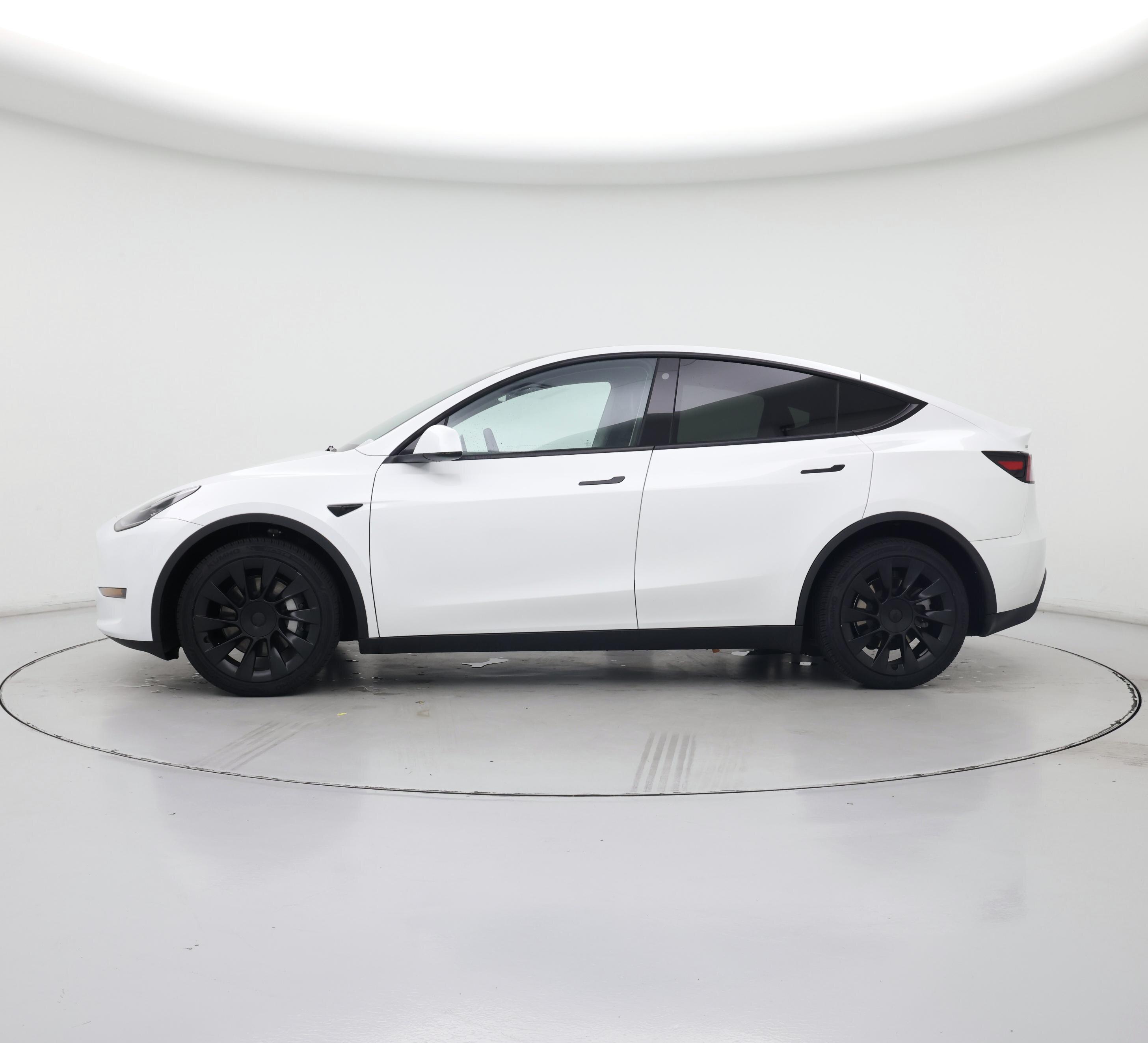 Thumbnail: 2023 Tesla Model Y - 3